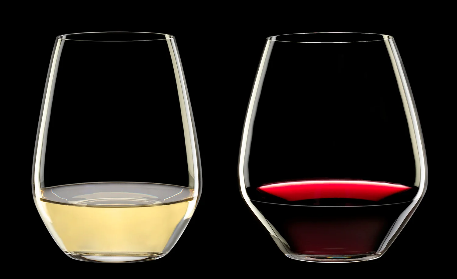White And Red Wine | Tony Kubat Photography