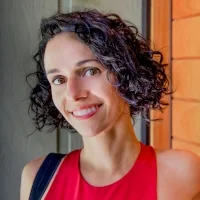 Christine Saari headshot.jpg