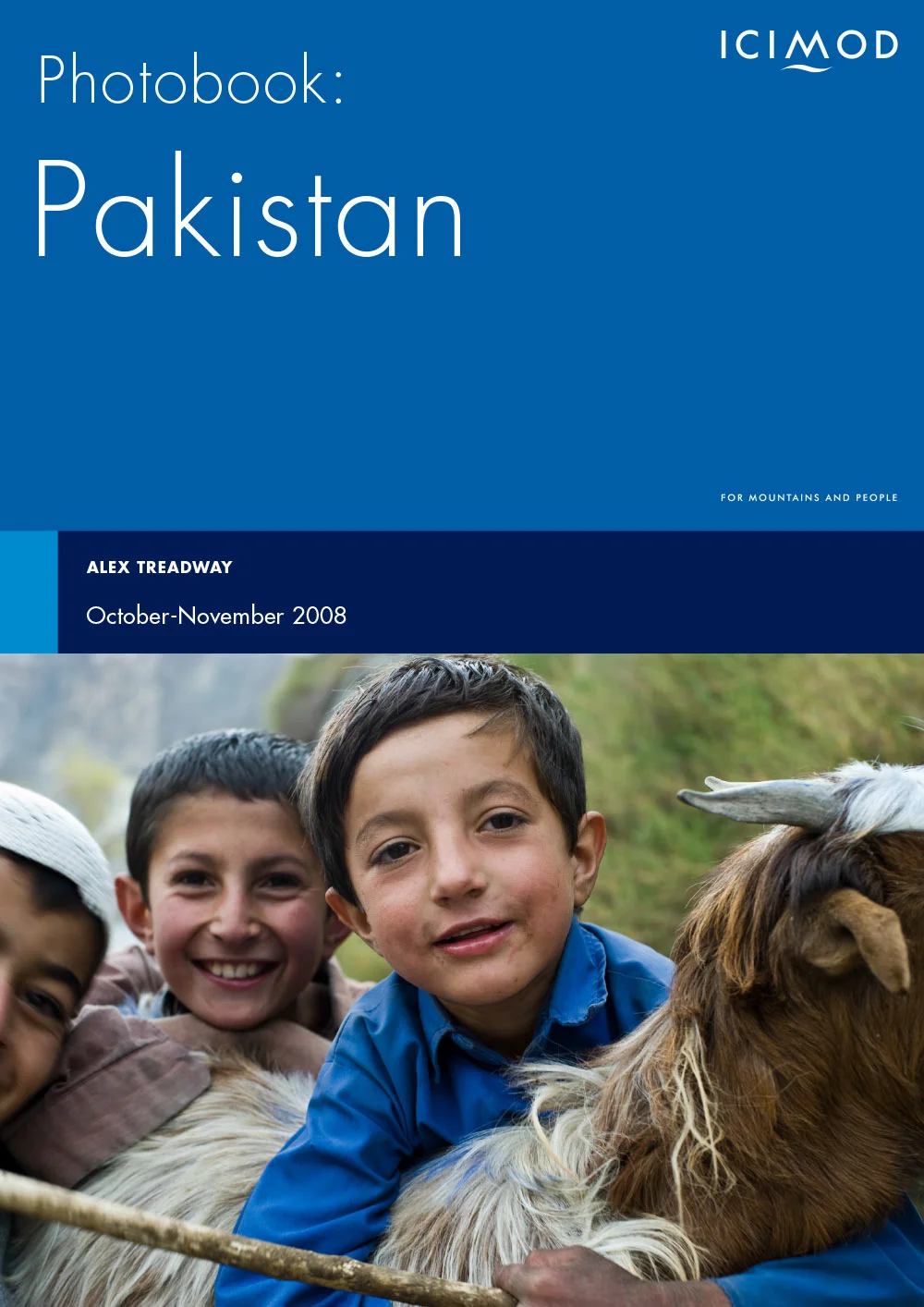 Pakistan&nbsp;Photobook cover