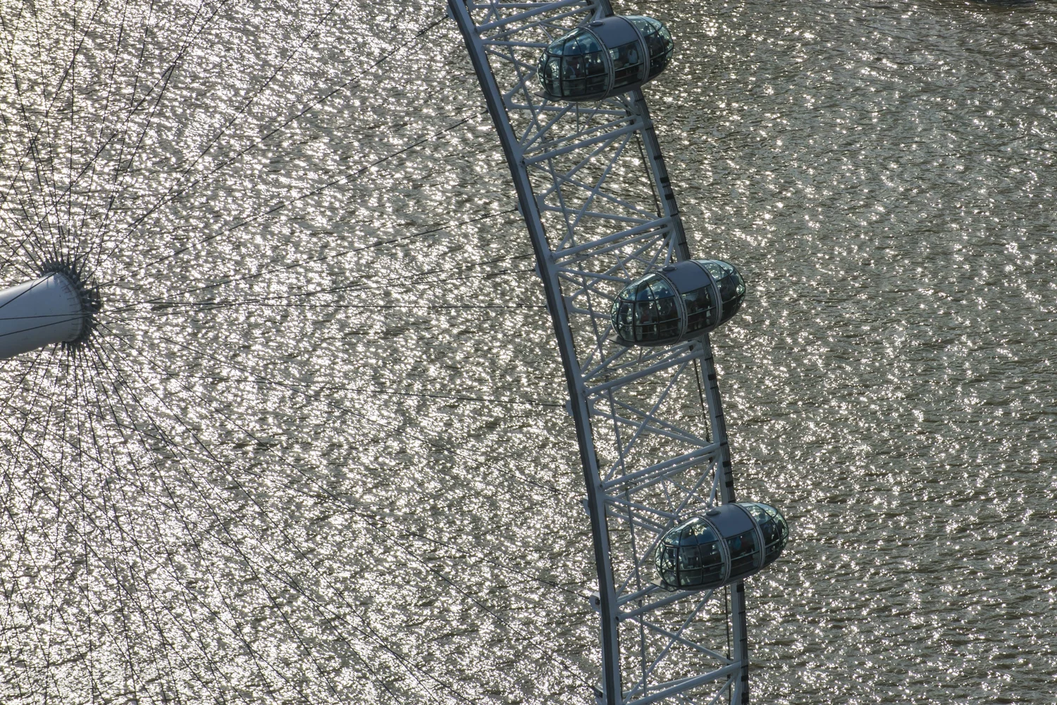  The London Eye   London, UK  
