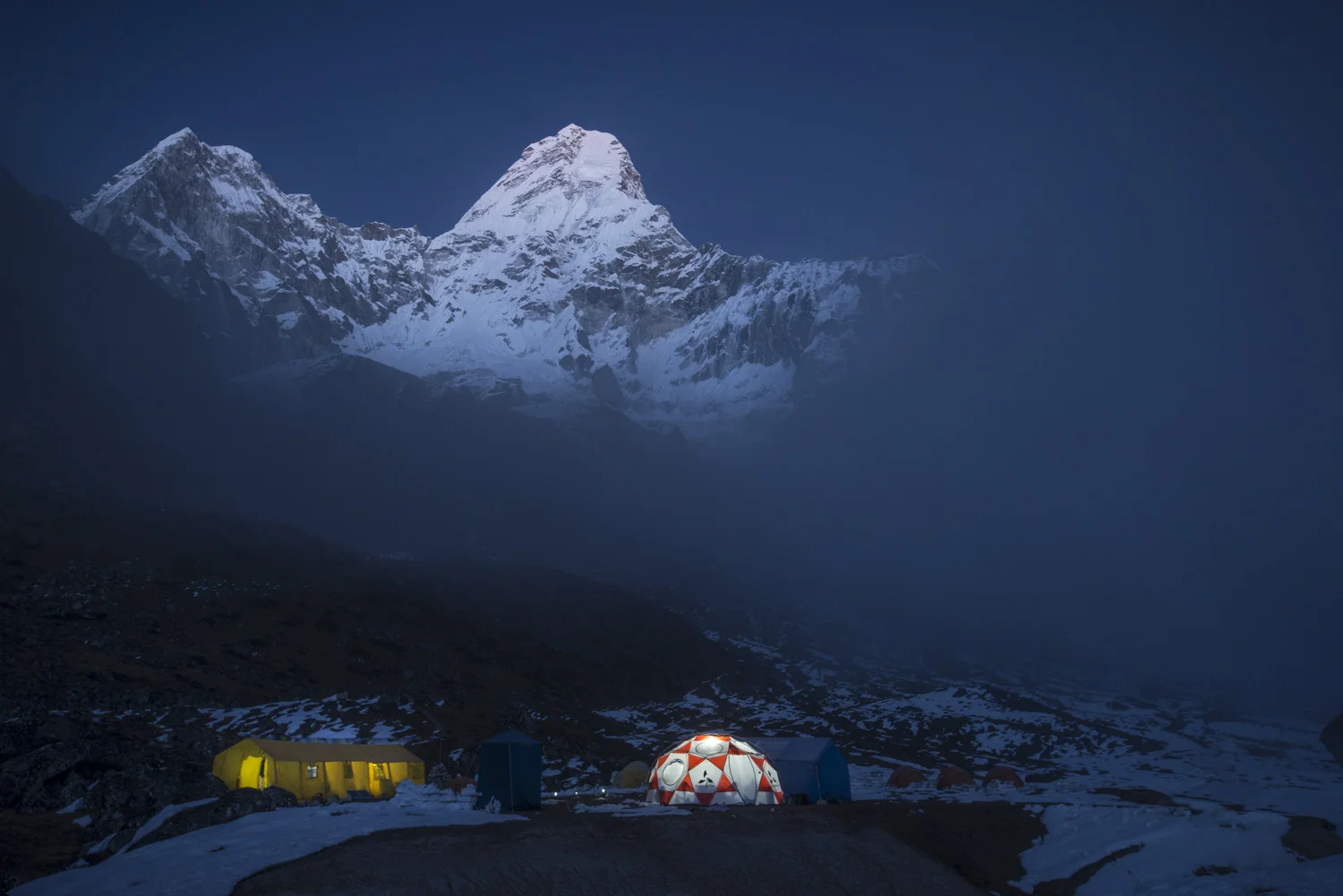  Ama Dablam  Khumbu, Nepal  