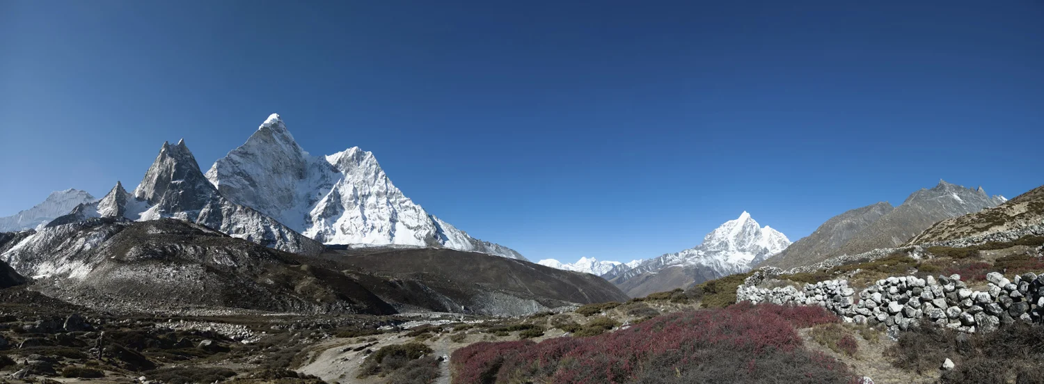 Chukhung Valley 1.jpg