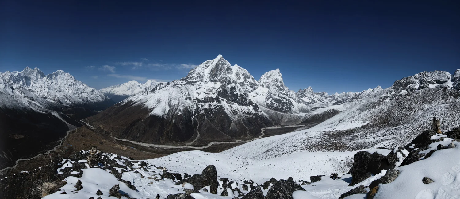 Pheriche Valley 4.jpg