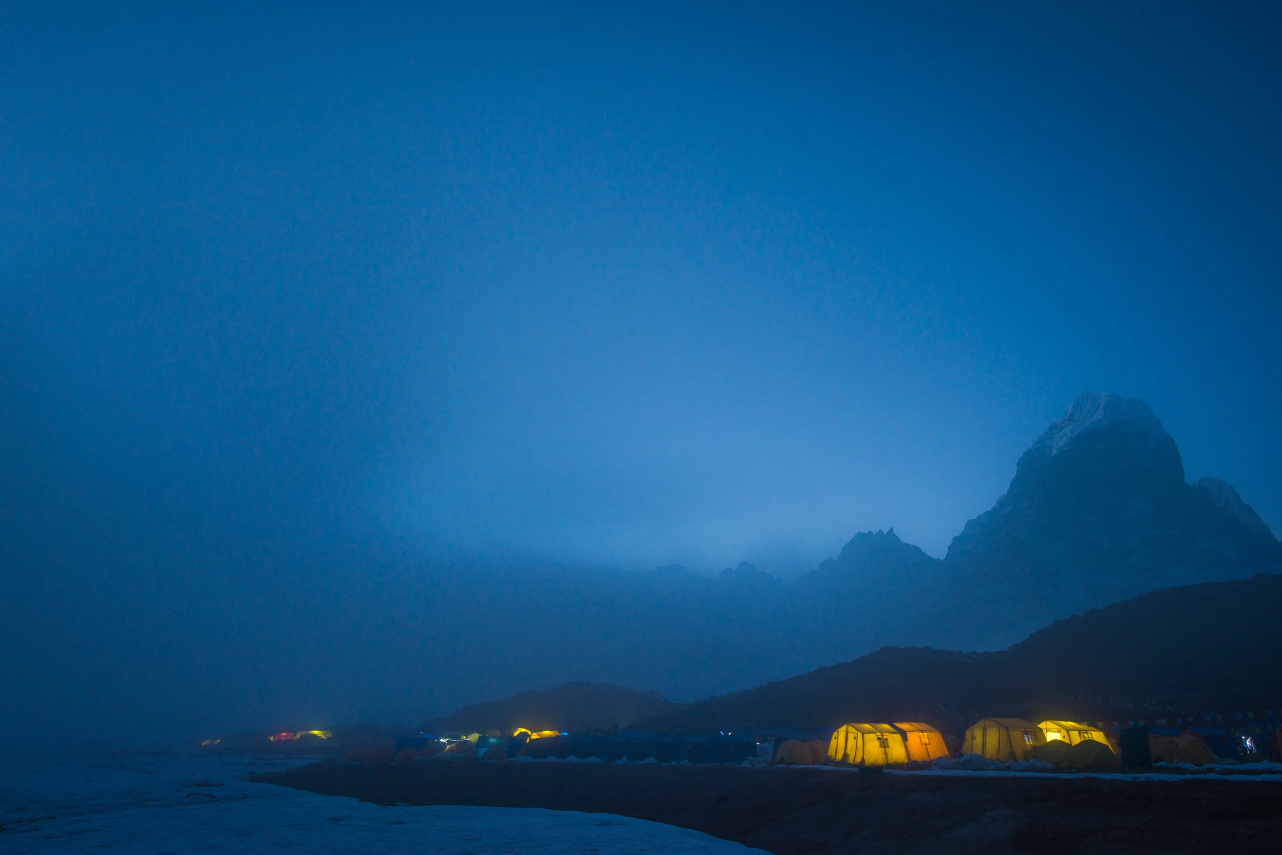 Ama Dablam base camp  Khumbu, Nepal  