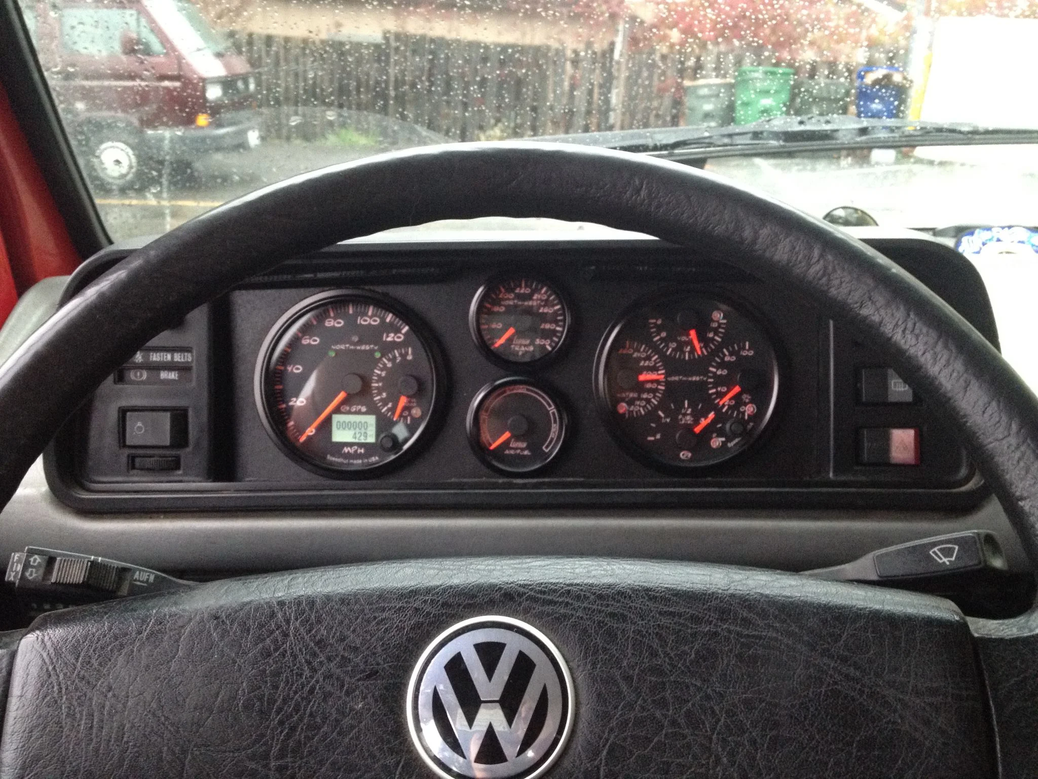 gauges1.jpg