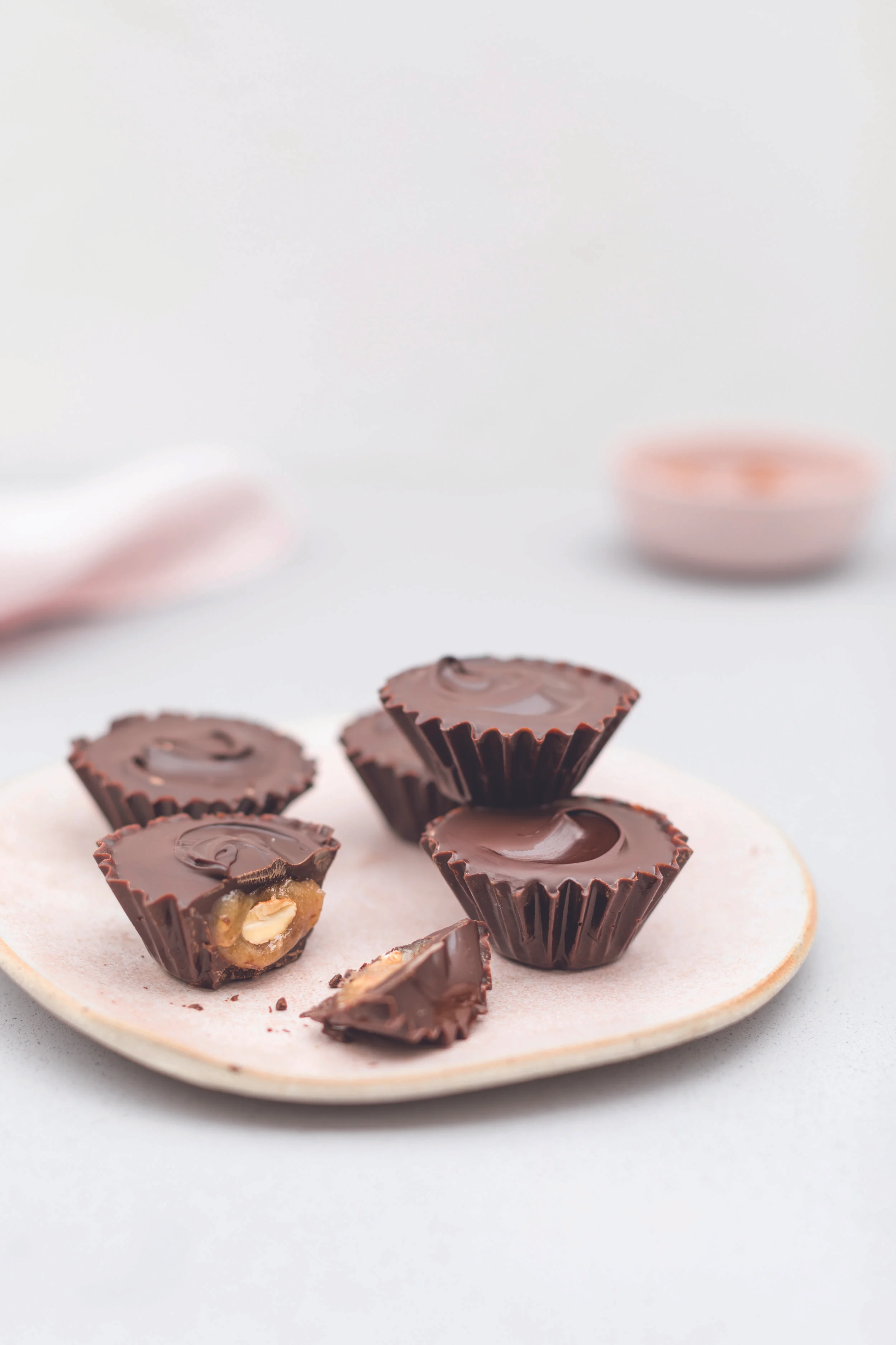 VEGAN-ISH THE COOKBOOK BY HOLLY WHITE