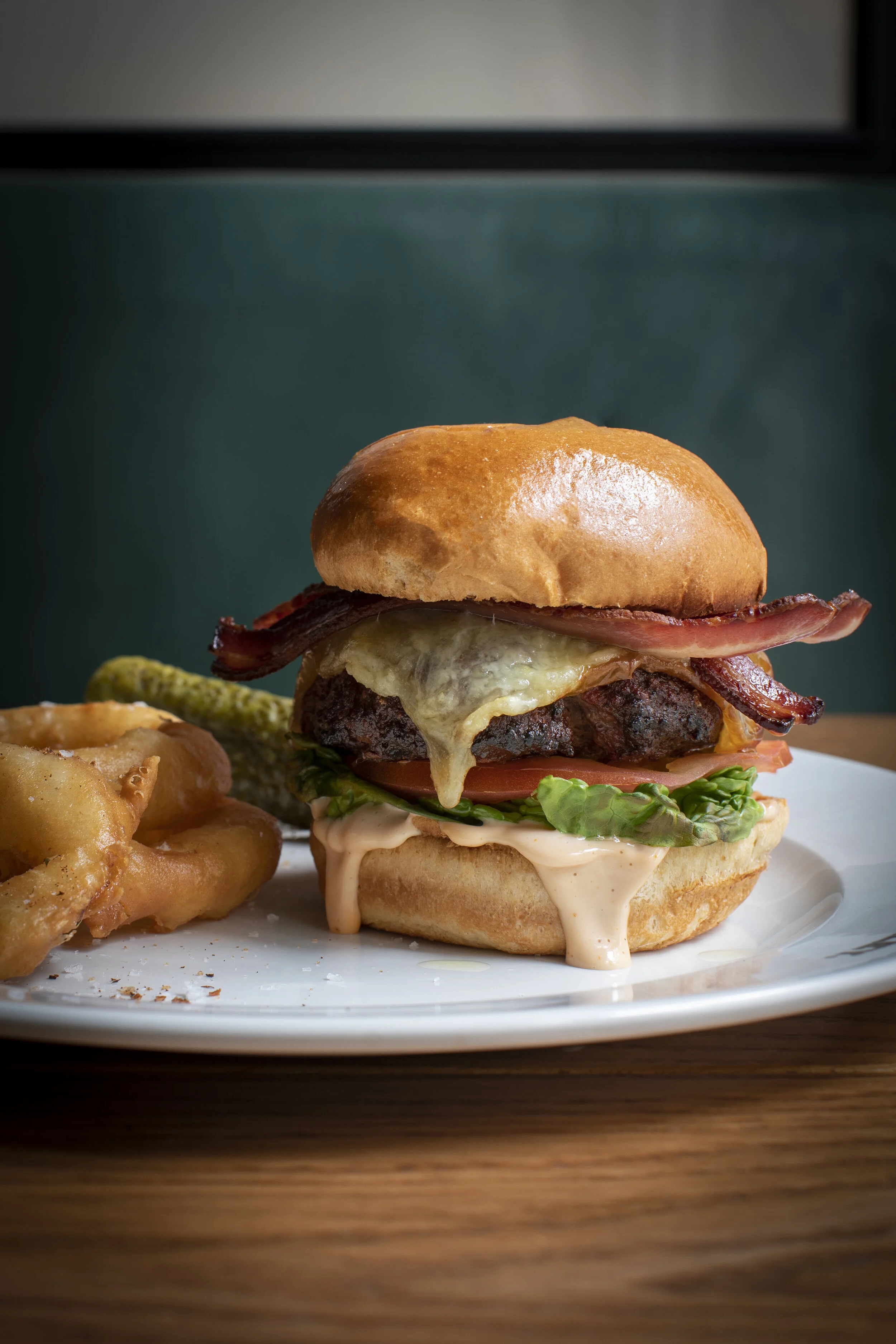 Burger at FX Buckley-23519.jpg
