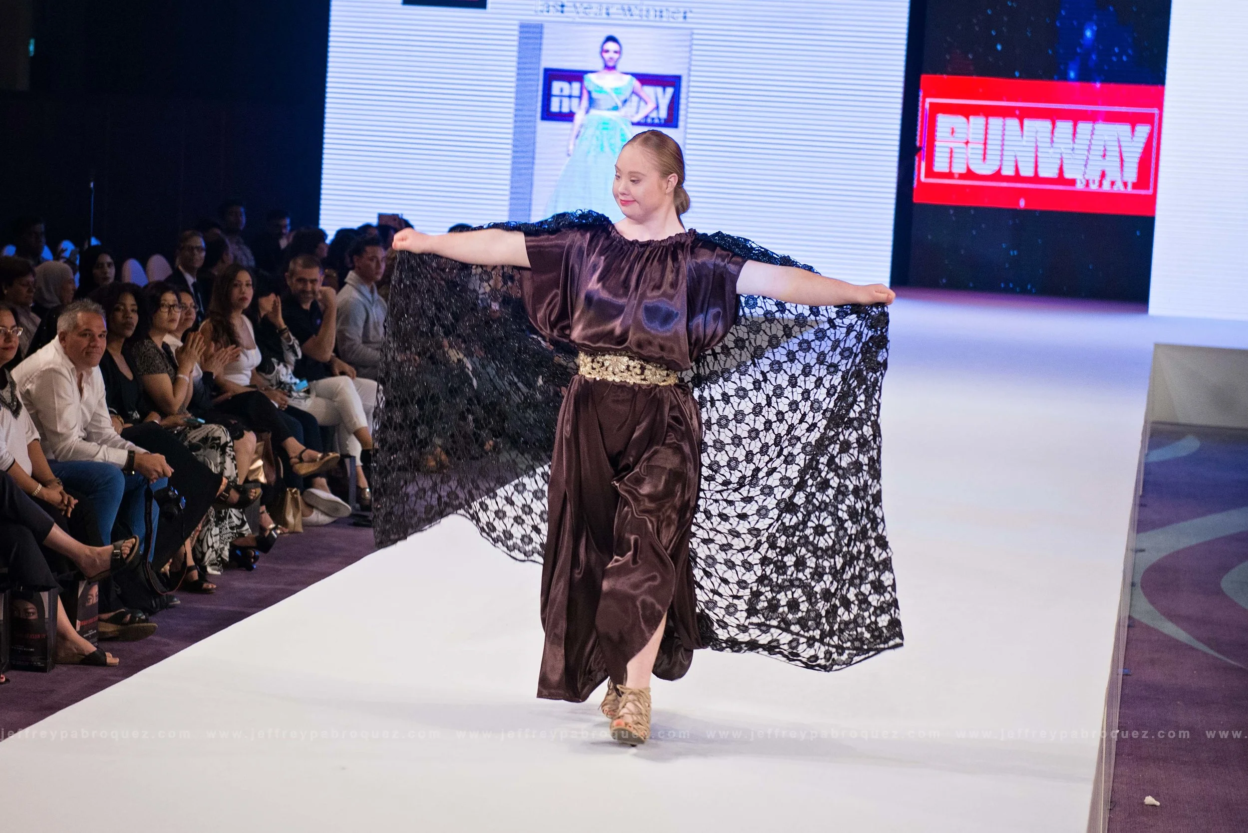 Runway_Dubai_D1_20161109_0284 copy.jpg