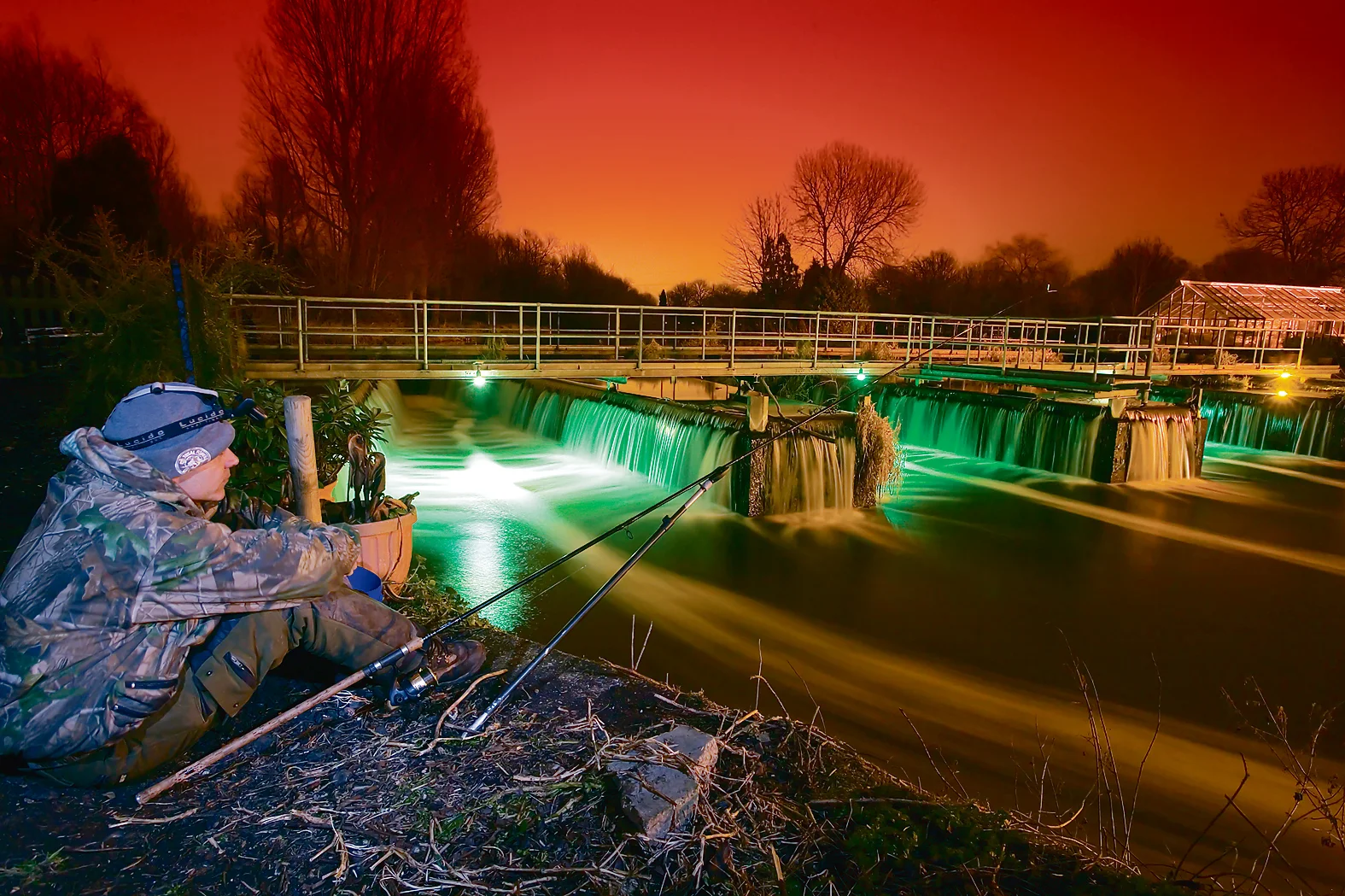 On a river Lea weirpool, no flash, a 16 second exposure, and Matt not moving!
