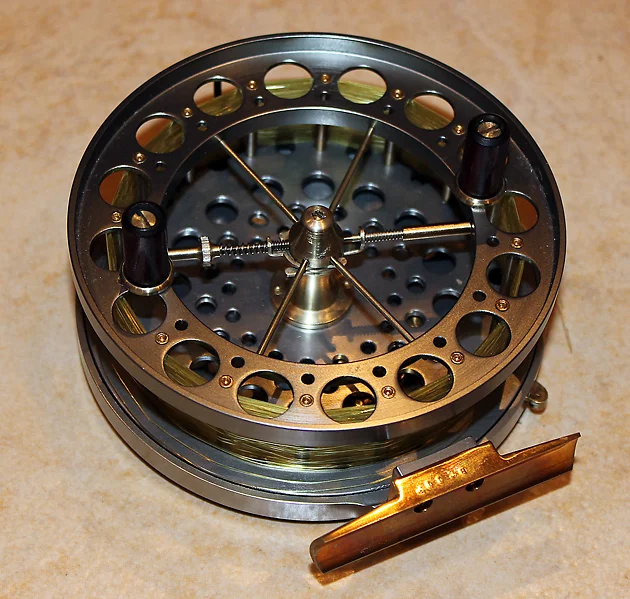A Garry Mills original, the Barbel Catcher centrepin