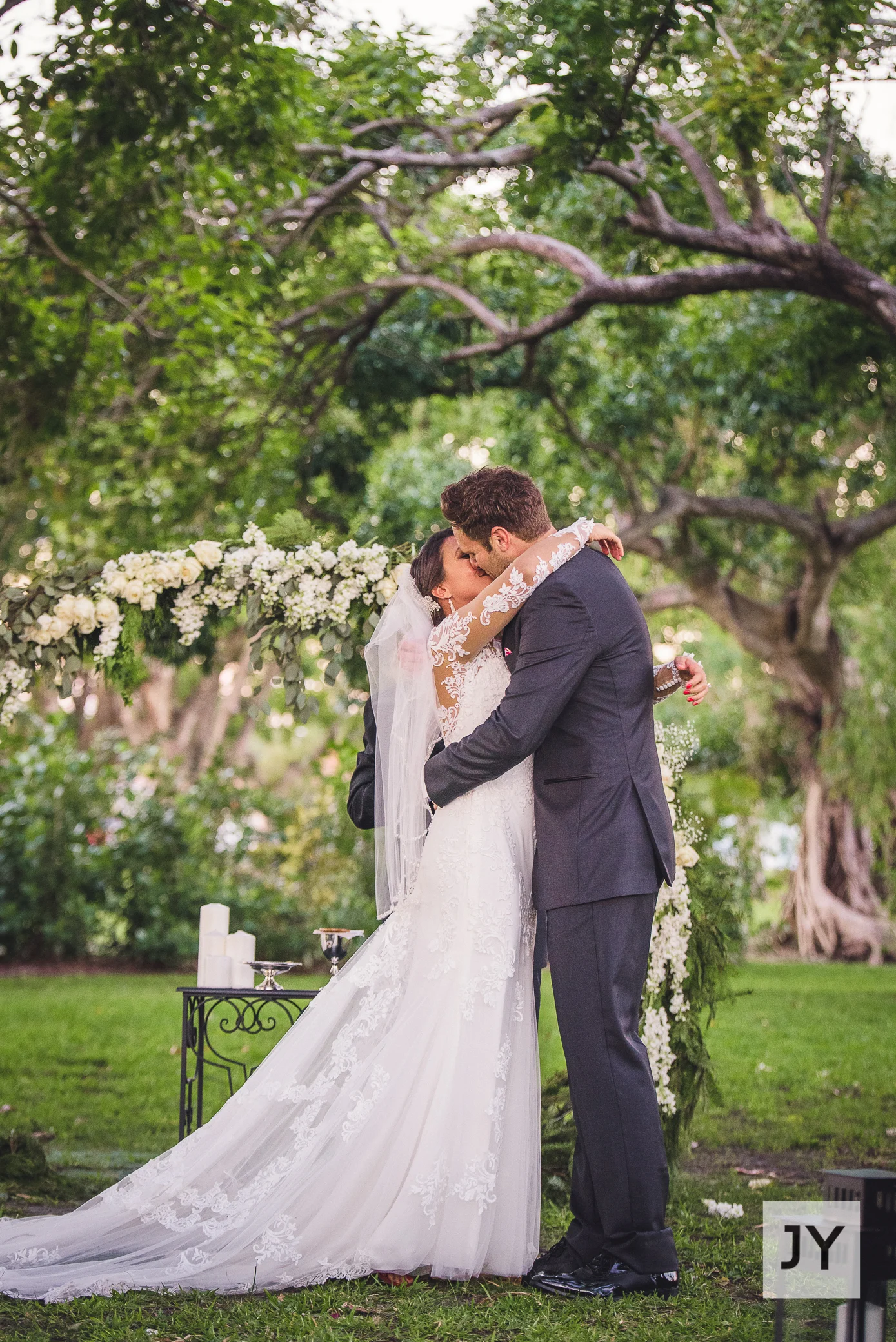 Shane + Emily Sneak Peek-49.jpg