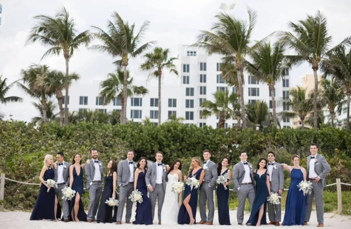 bridal party in So Beach t40_1516636253-a3a161b5479a9c55-IMG_3122.jpg