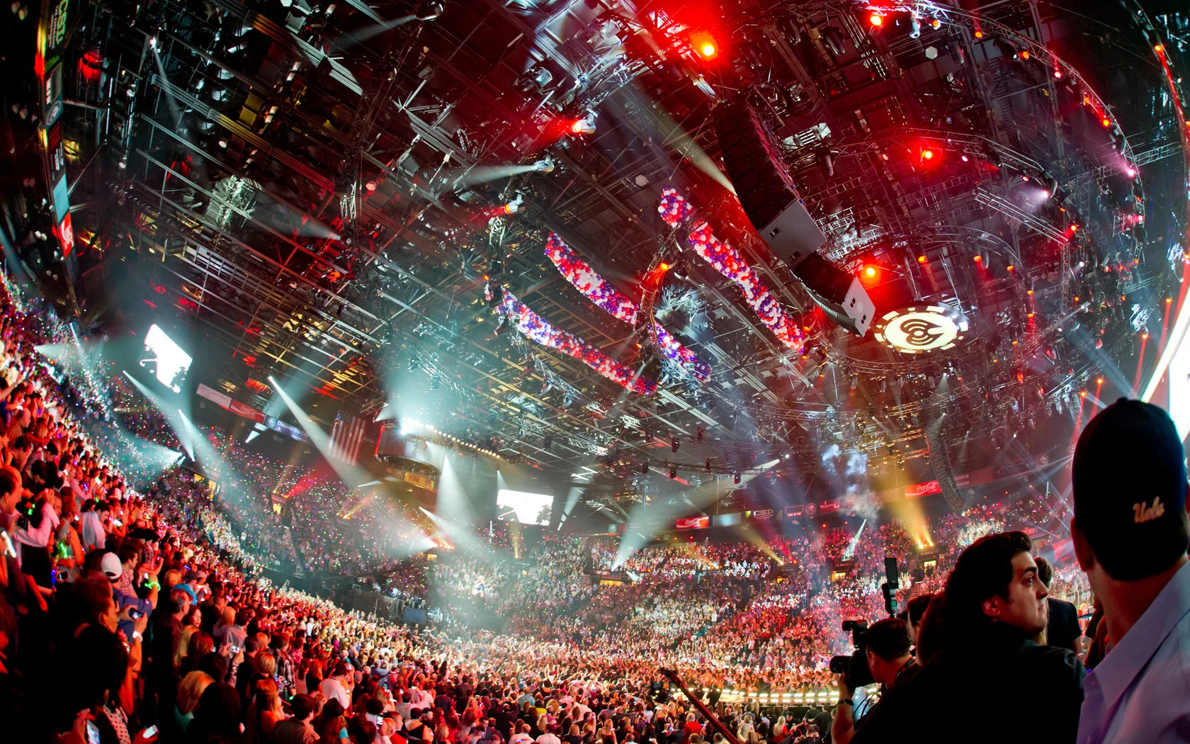 20120922_iheart2012_arena-1 copy.JPG