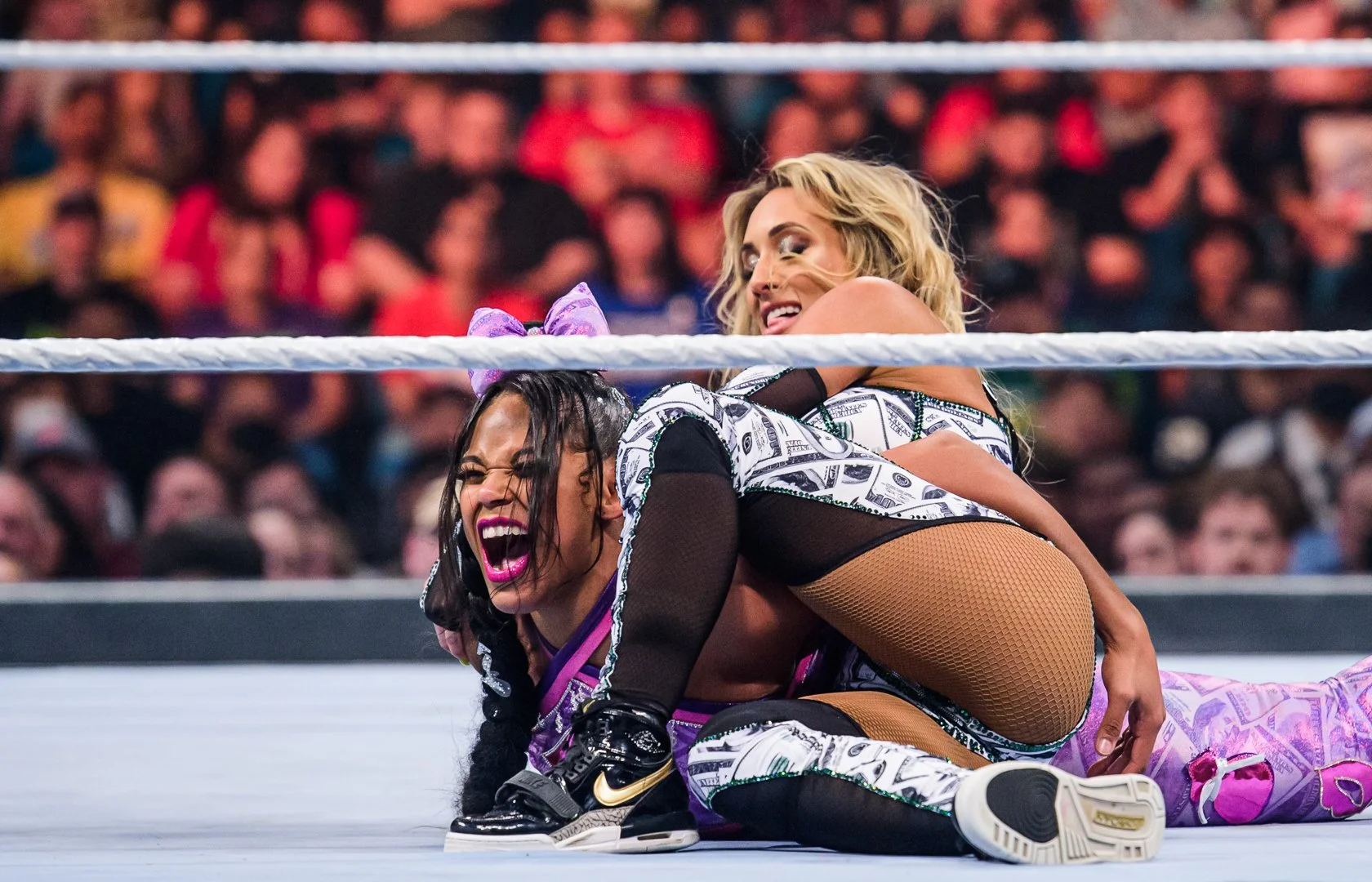 20220702_MGM_WWE_MoneyInTheBank-48.jpg