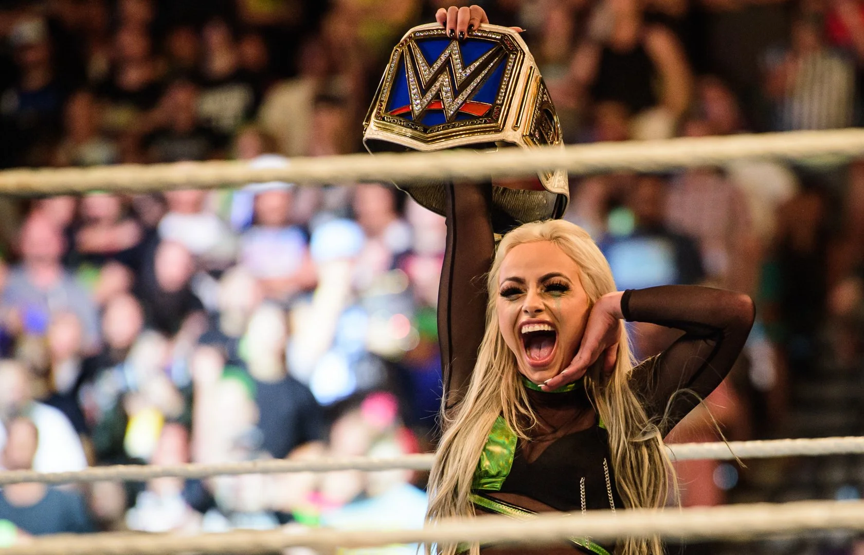 20220702_MGM_WWE_MoneyInTheBank-87.jpg