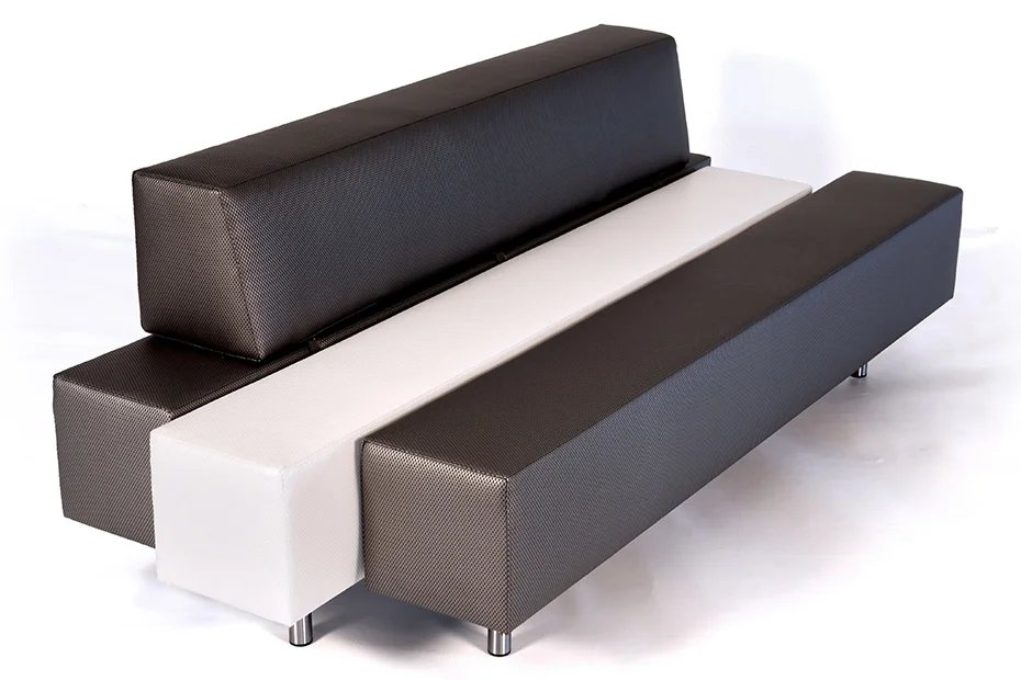 3 FINGERCOUCH Height 27" Width 78" Depth 33"