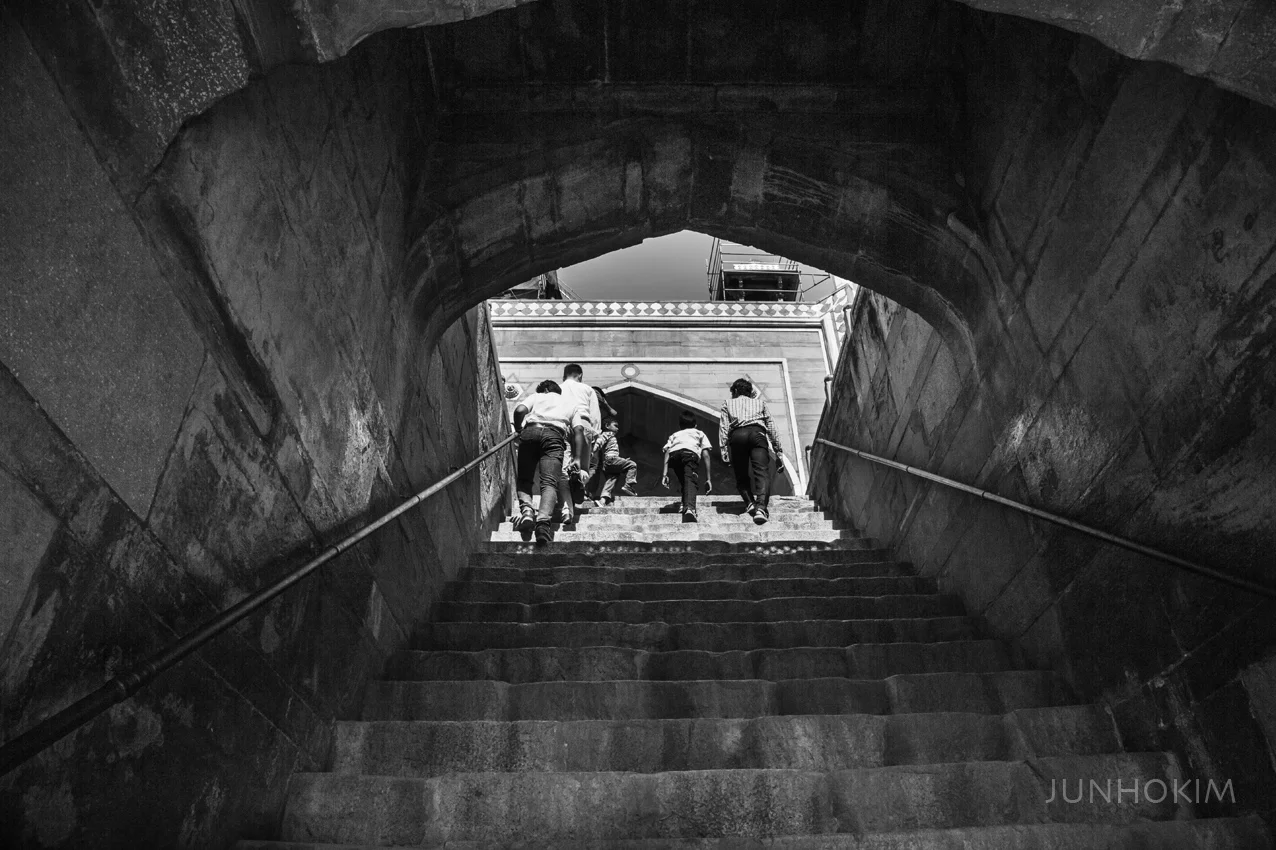 H53A8045bw.jpg