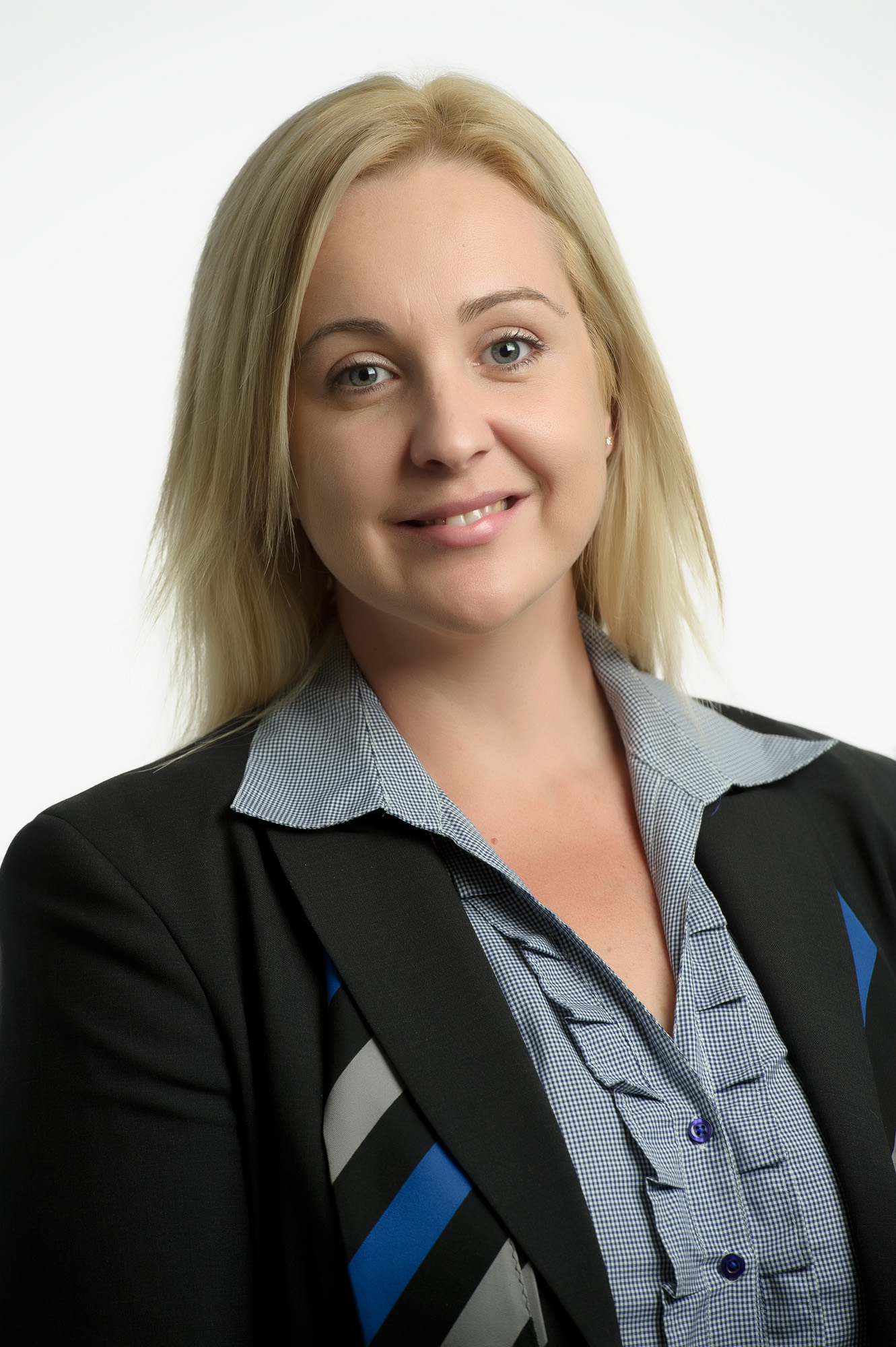 Harcourts_Headshots_006.jpg