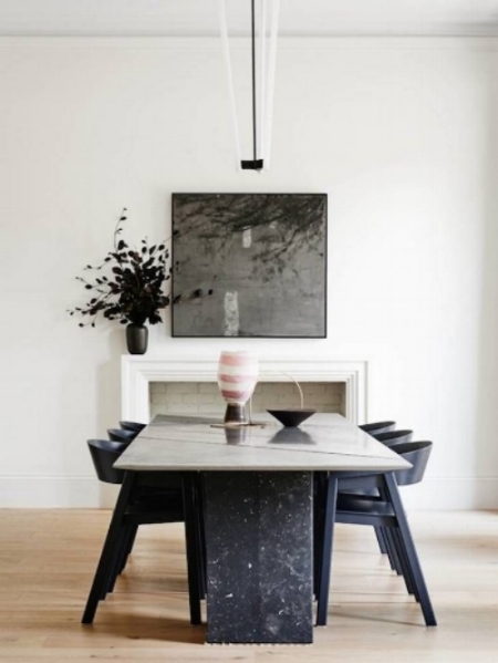 Dining room design with dining room table and chairs