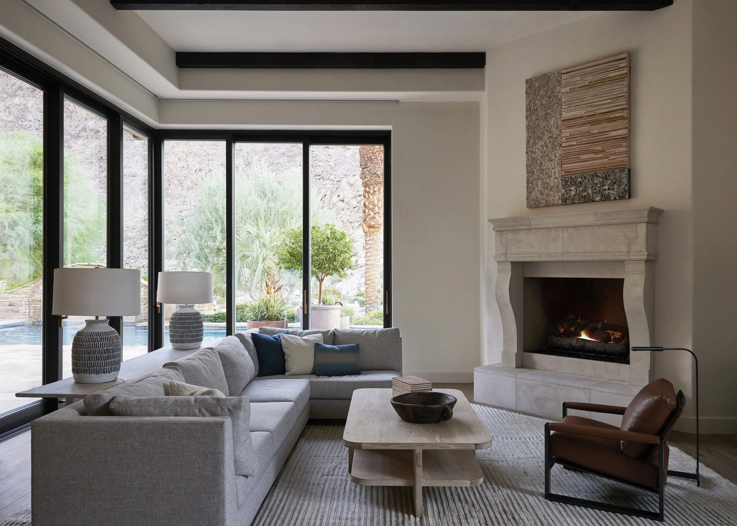 20221021_HydeEvans - LaQuinta_13 Family Room_0043_2.jpg