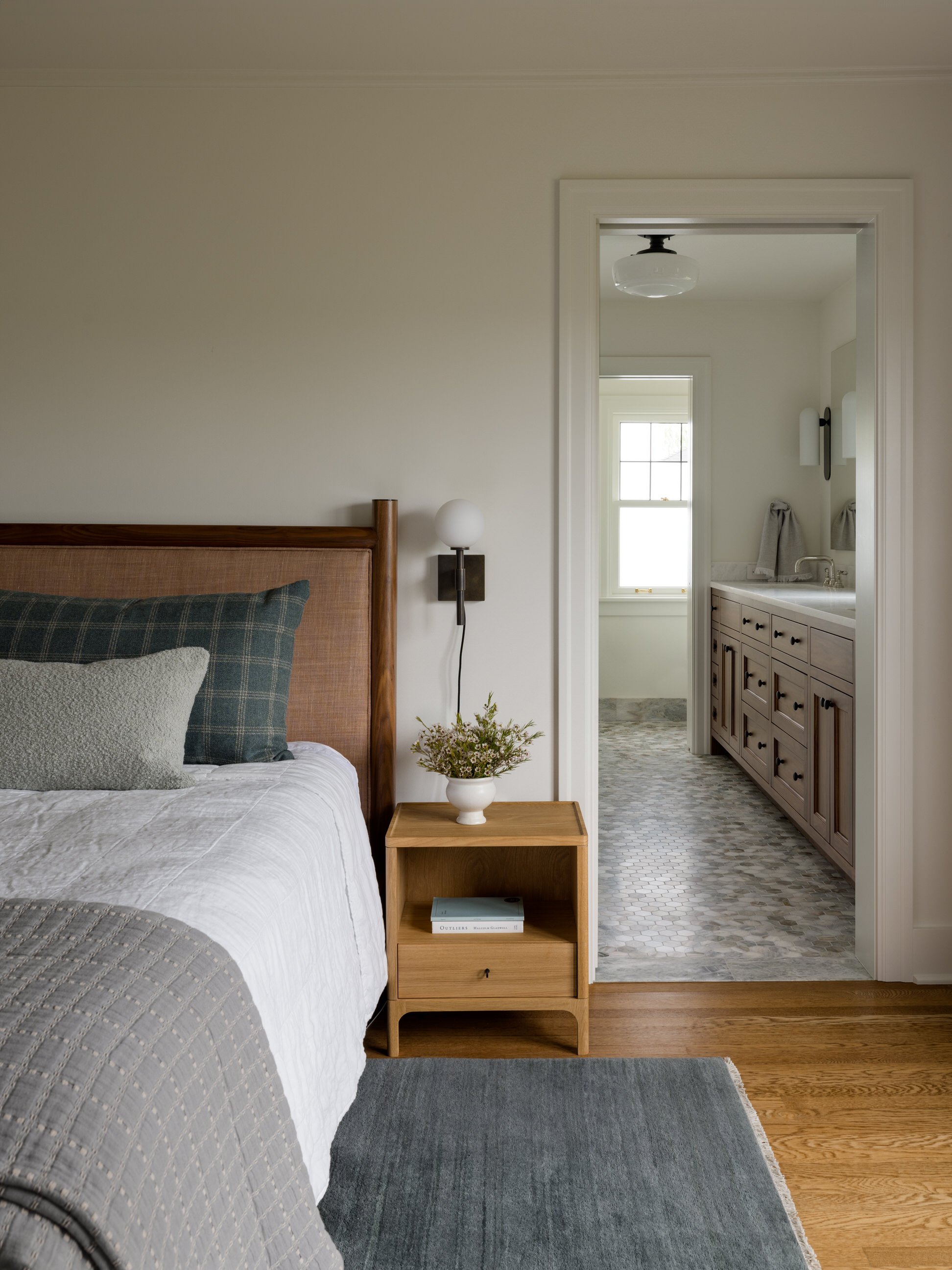 Hyde Evans Design_Seattle Interior Design_Mt Baker_7.jpg