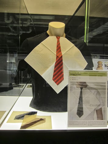 Dress for dinner designed by Héctor Serrano
