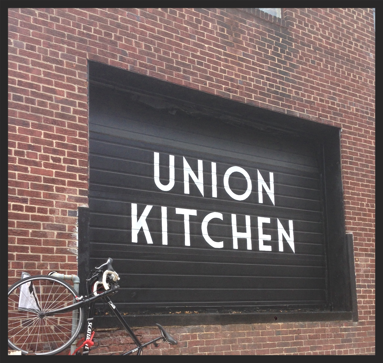 Exterior of Union Kitchen in DC | FOODABLE WEBTV NETWORK
