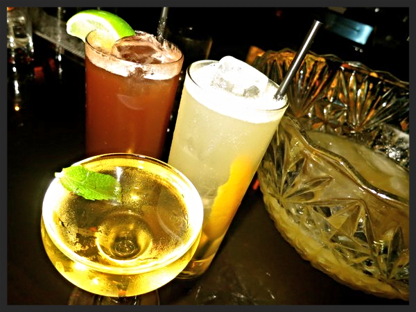 Cocktails at Tunnel Bar | FOODABLE WEBTV NETWORK 