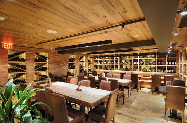 Interior of Nando's that looks more like a casual dining restaurant than fast food | YELP