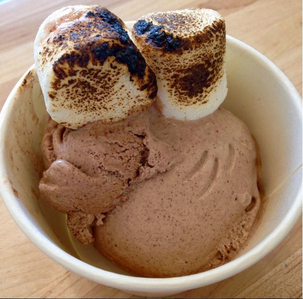 Instagram, @icecreamgracies