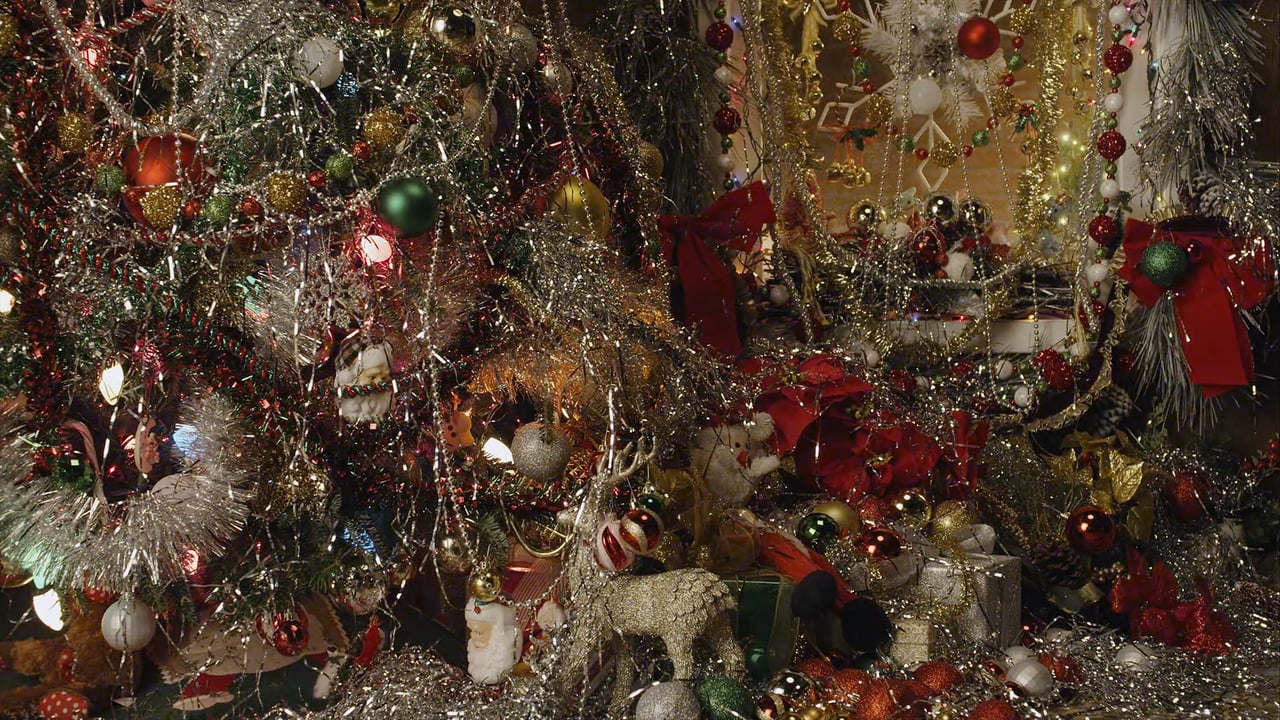 Holiday Self: Overdecorator