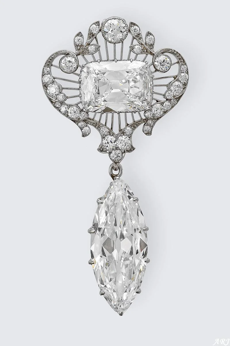 Cullinan diamond VI and VII brooch: Many pieces of Royal jewellery were created to be versatile. As well as the brooch, the 11.5 carat Cullinan VI has been used in a number of pieces including a diadem.