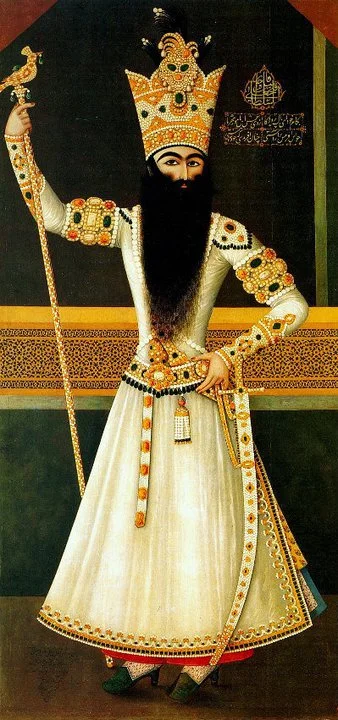 Fatḥ-ʿAlī Shah Qajar and his innumerable pearls. He commissioned great numbers of life size portraits of himself and his sons, which were placed in the interiors of his palaces and hunting lodges. These paintings formed the backdrop to elaborate court ceremonies.