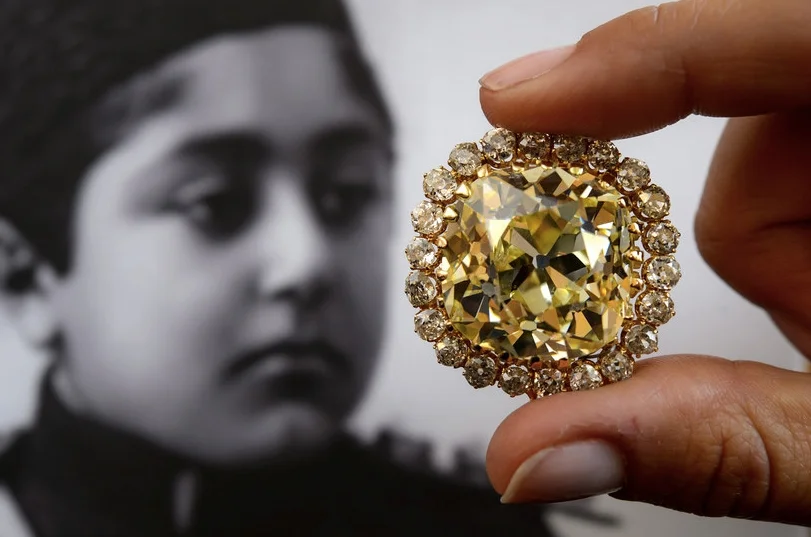 Bejeweled Persia - historic jewelry from the Qajar Dynasty