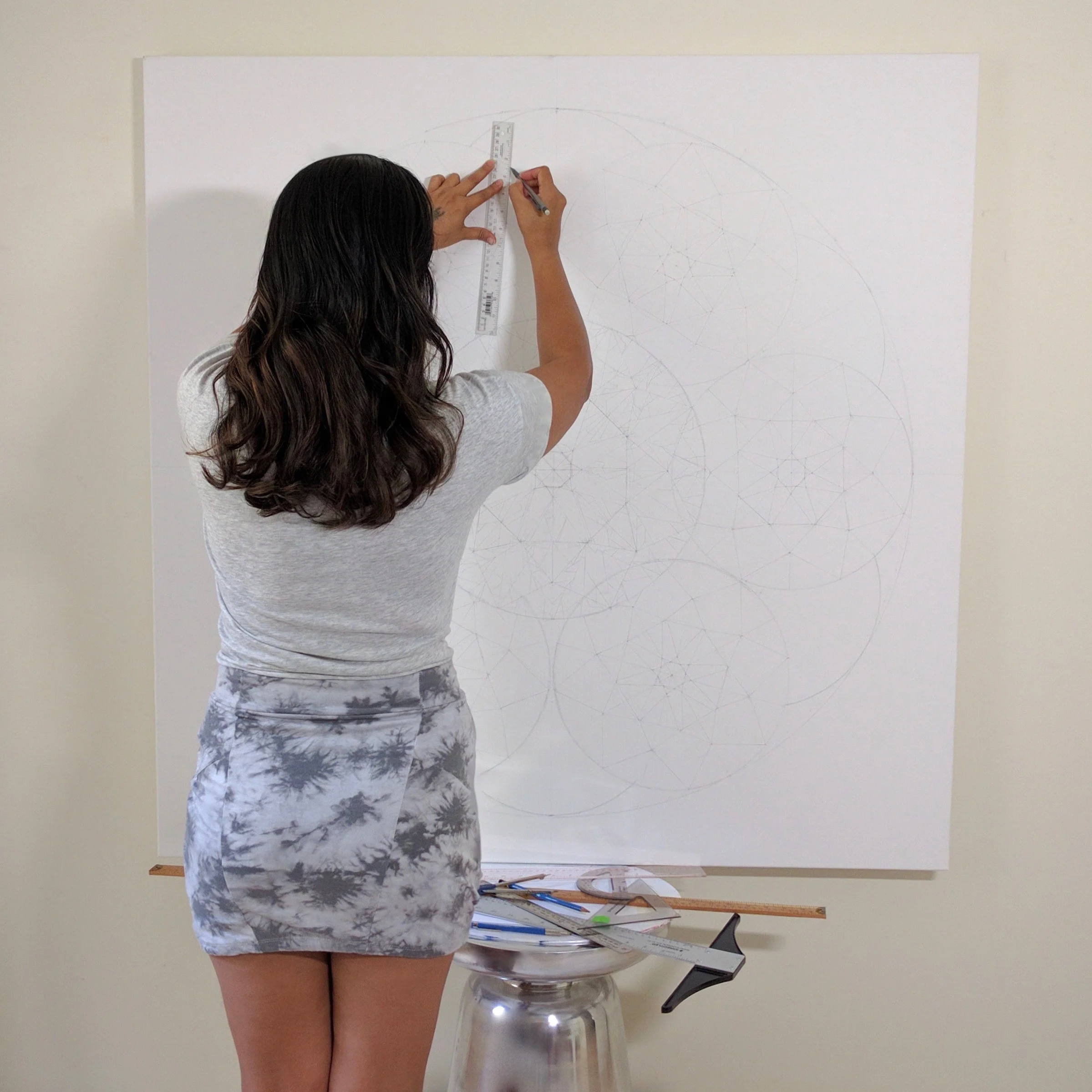 Ever wondered how I create the under-drawing of my paintings? Here's the layout of the Coronet Diamond. Although it takes a long time, I thoroughly enjoy the precision and geometry involved. Being a jewelry designer and professor of technical drawing helps too. Making of the Coronet Diamond Painting by Reena Ahluwalia. ©Reena Ahluwalia