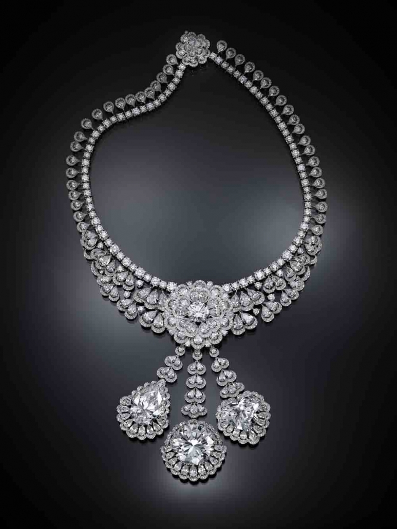 THE GARDEN OF KALAHARI, a collection of six Type II A diamond jewellery creations by Caroline Scheufele, Chopard. http://www.chopard.com/diary/the-queen-of-kalahari/