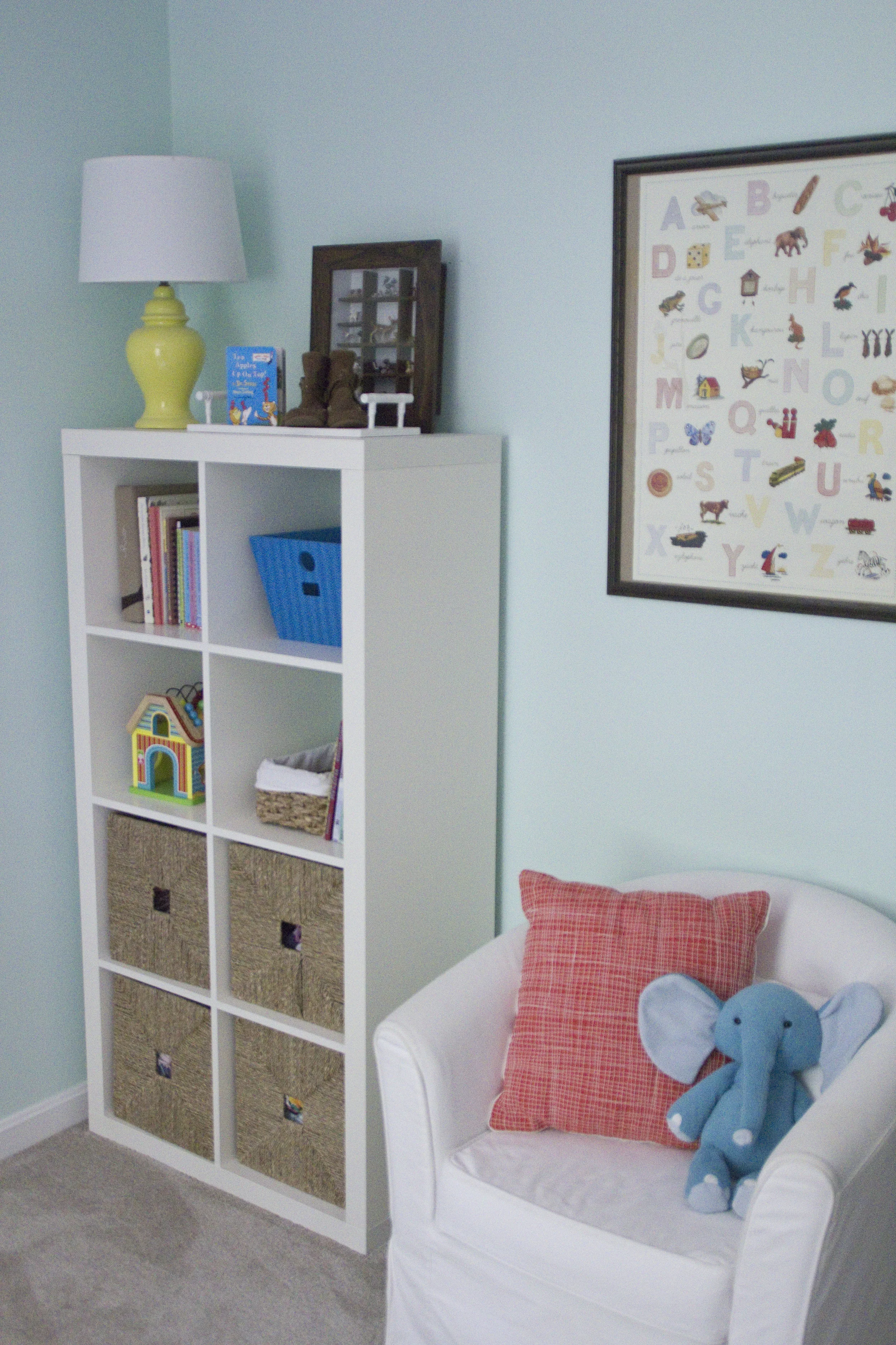 Evy'sRoomChairWall_CC.jpg