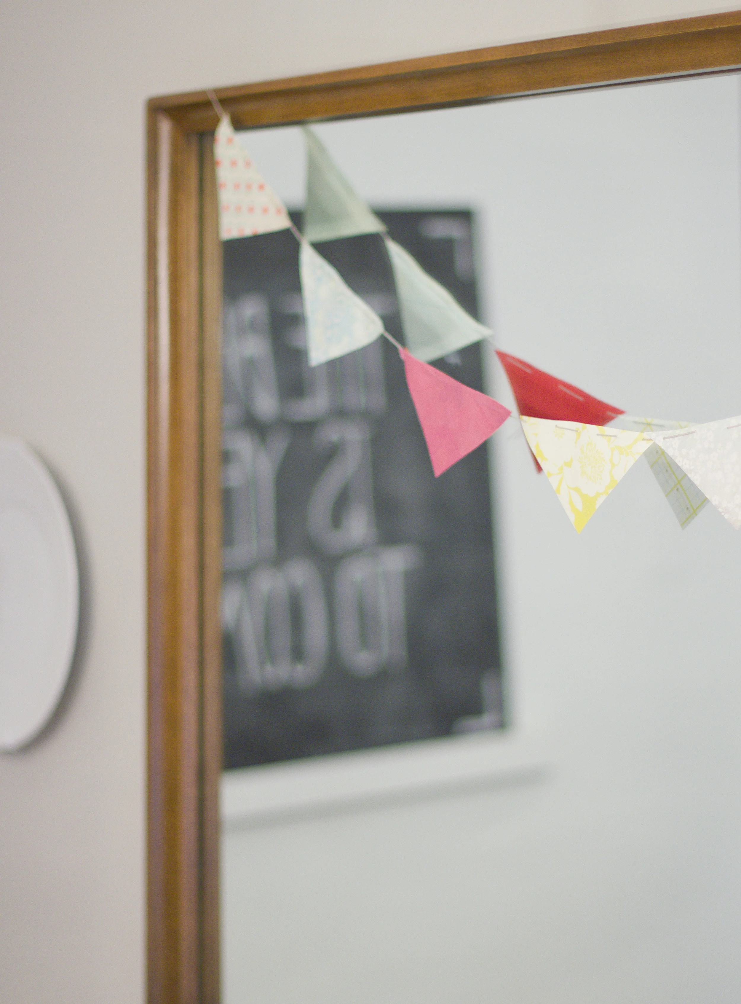 Banner-mirror.jpg