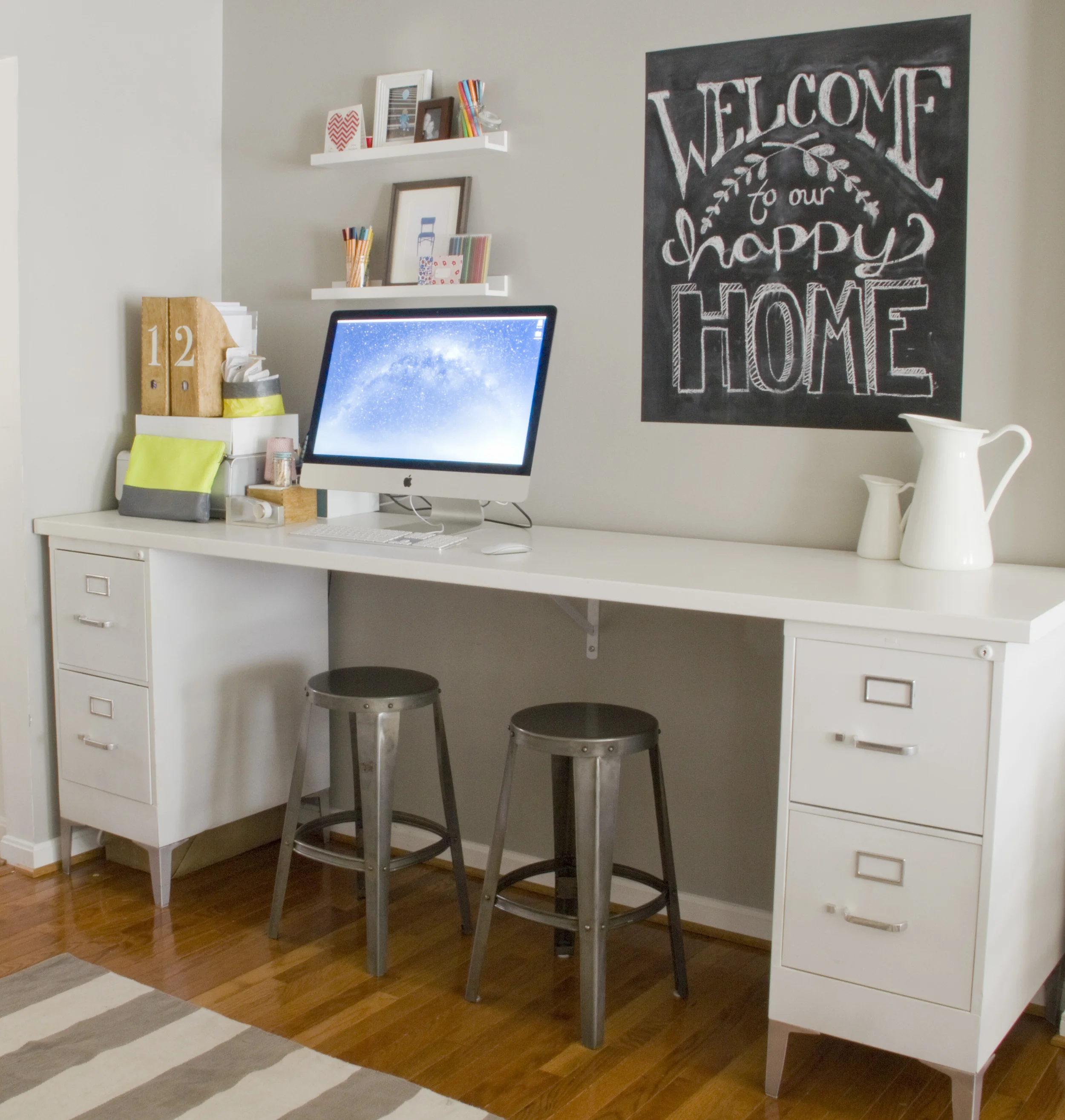 deskarea111313CC.jpg