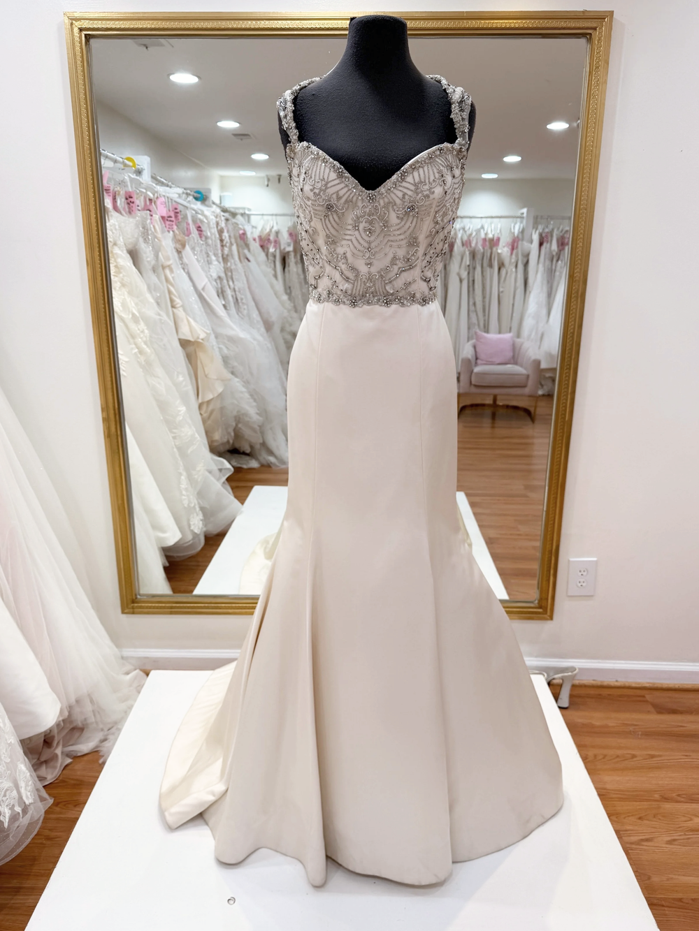Jim Hjelm by Hayley Paige | 8404 | SIZE 12