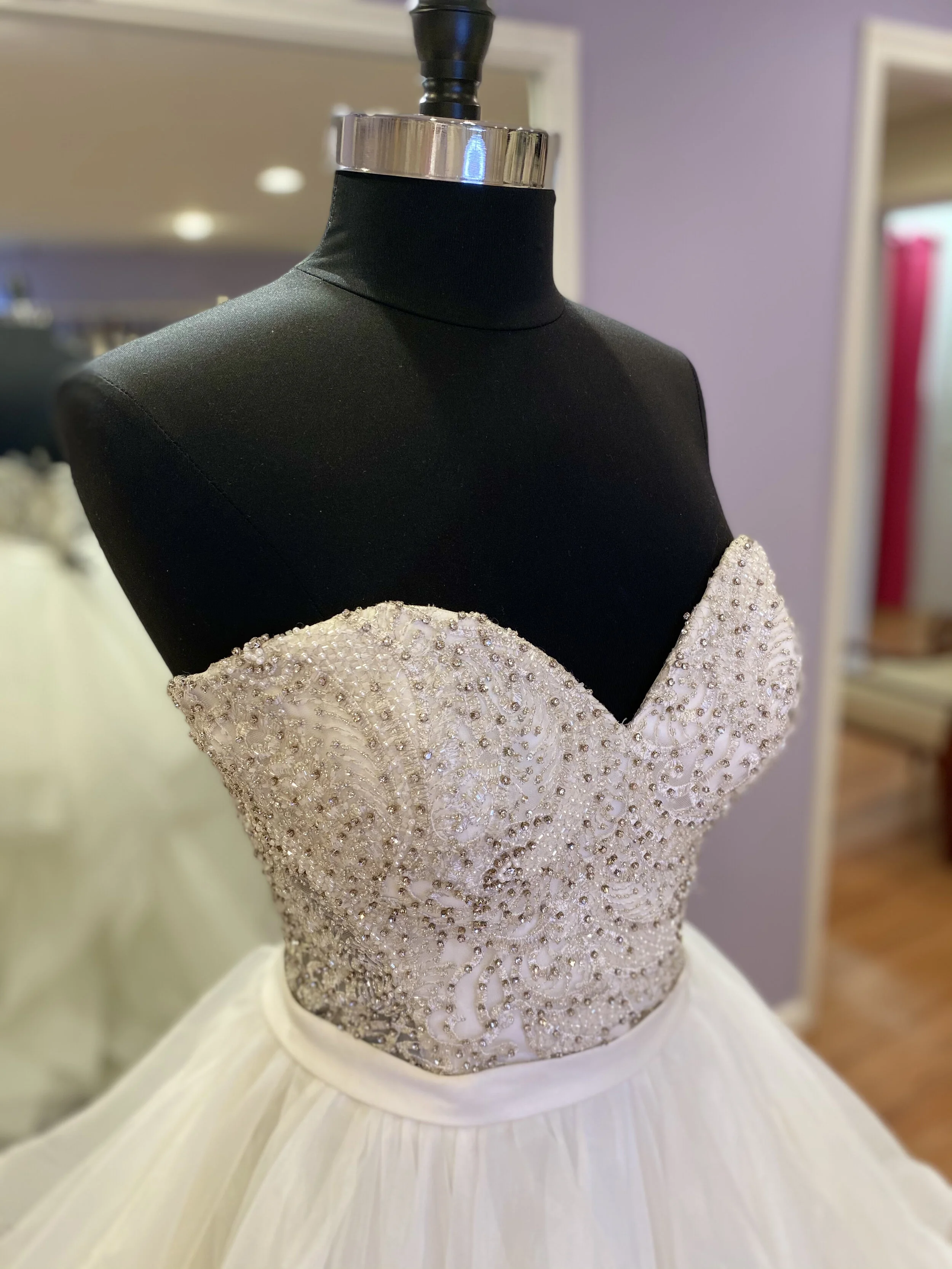 Allure Couture C417 (5).jpg