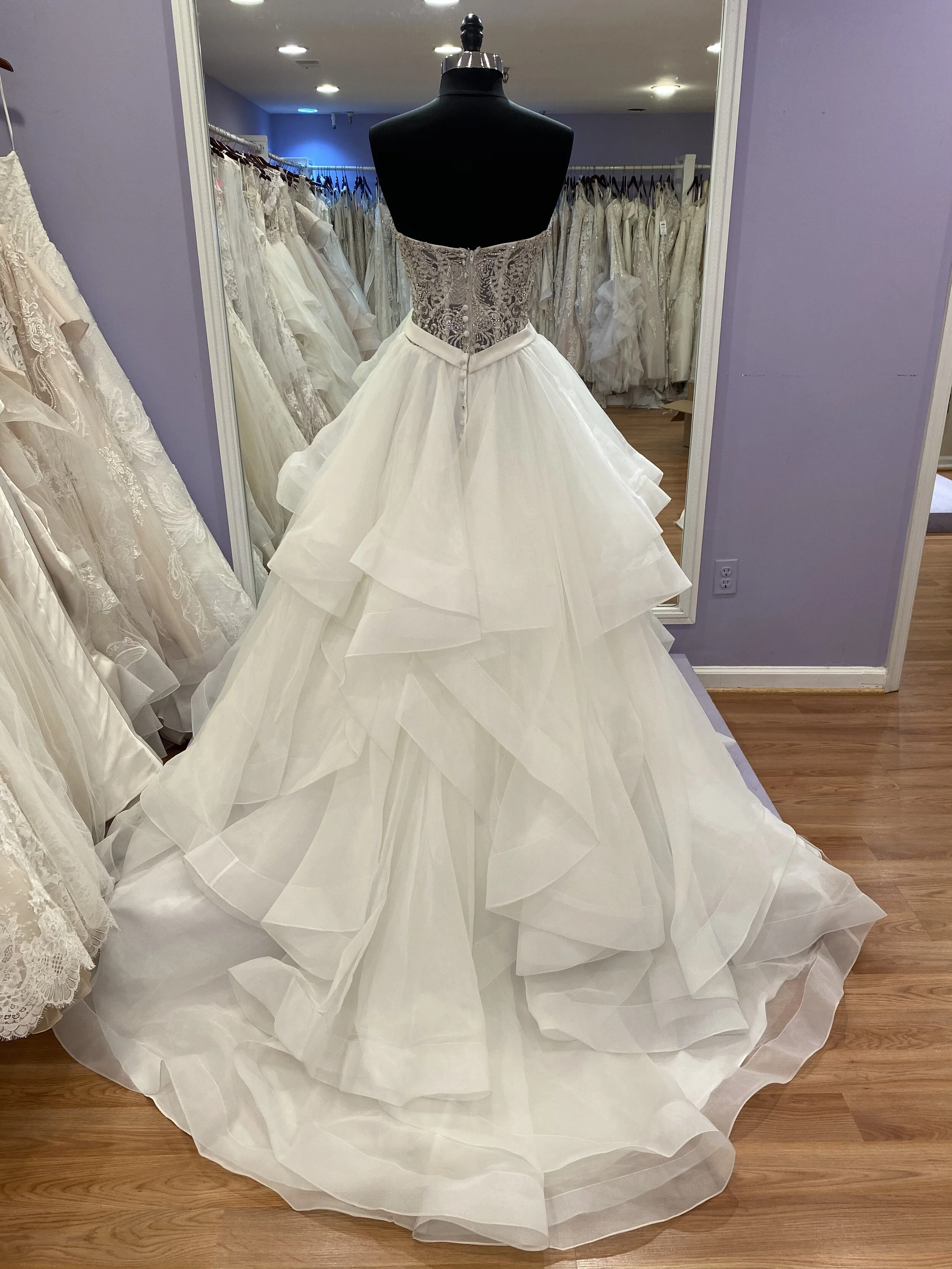 Allure Couture C417 (1).jpg