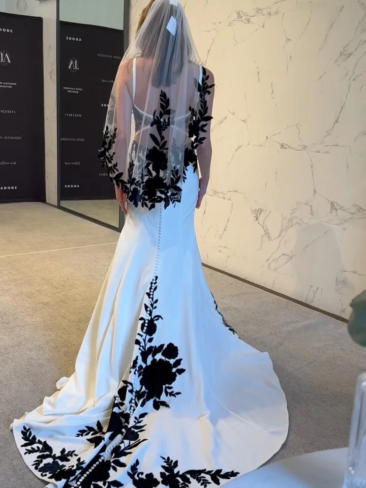 Wish you could have heard the whole room gasp in delight when this gown came out for the first time on the runway. If this gown is for you, know that it turns heads for all the right reasons 🖤 We&rsquo;re still obsessed with this one