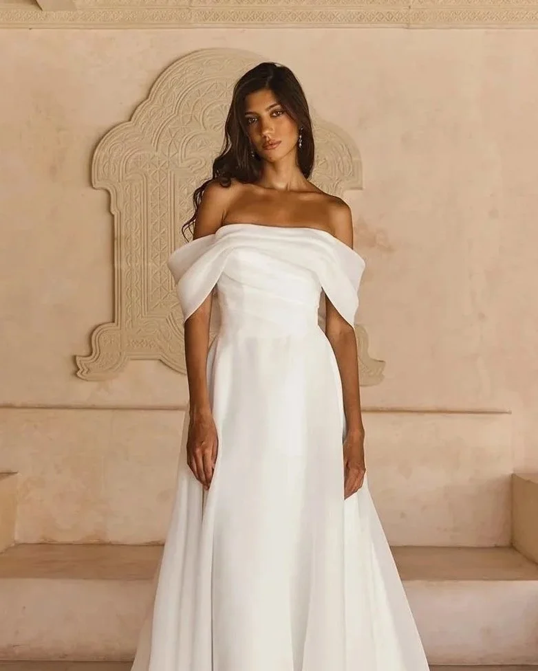 Madi Lane ($1600-$2400)