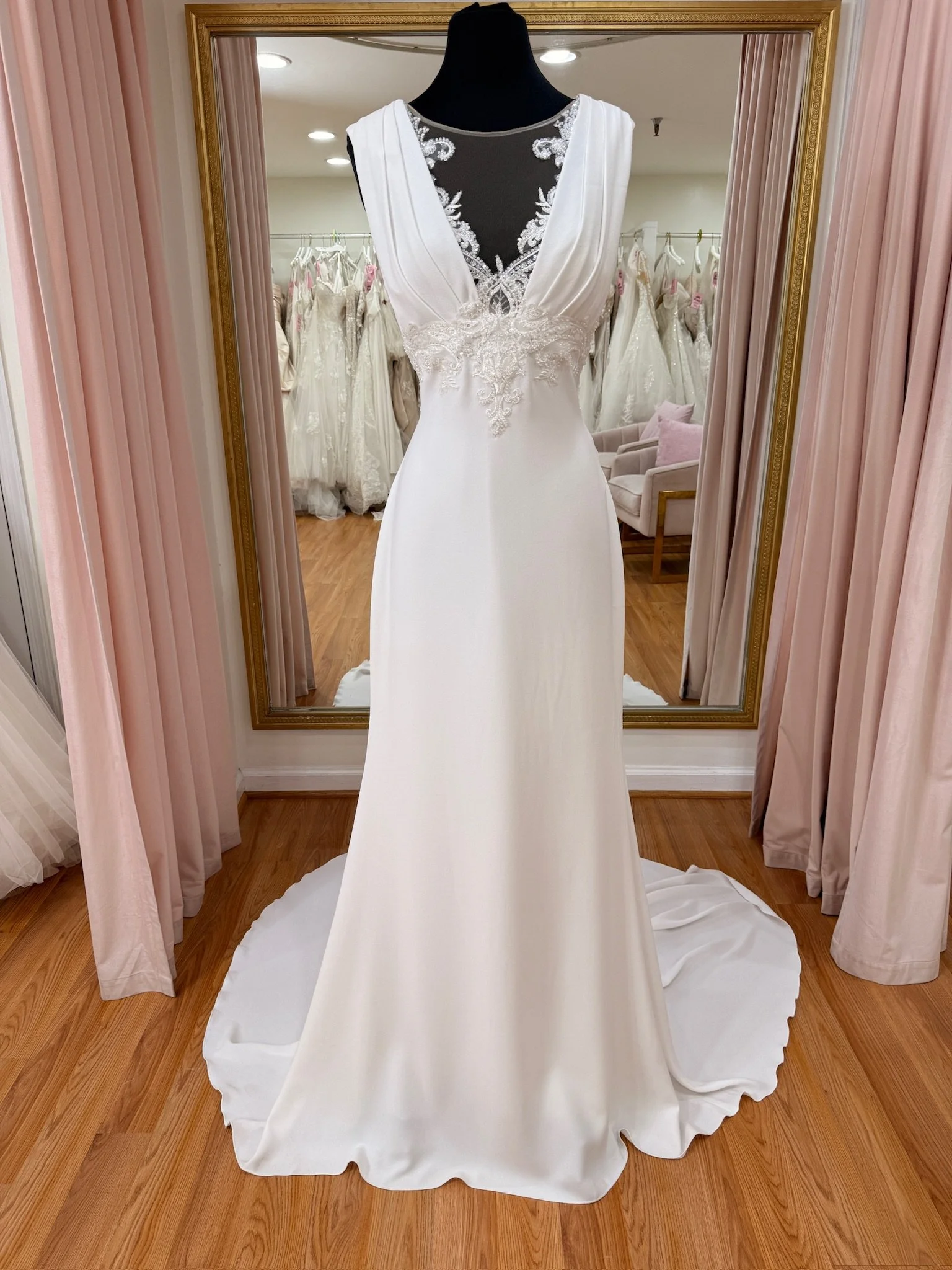 Pronovias | NIKITA | SIZE 12