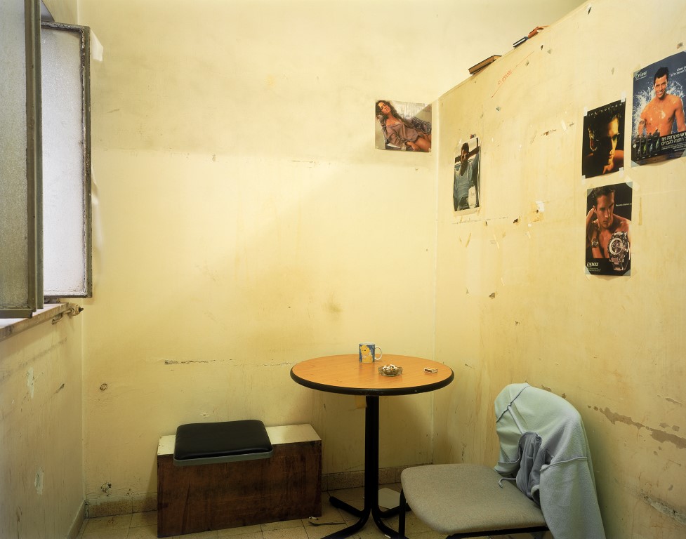 Smoking Room, 2010, Inkjet print, 107×136 cm