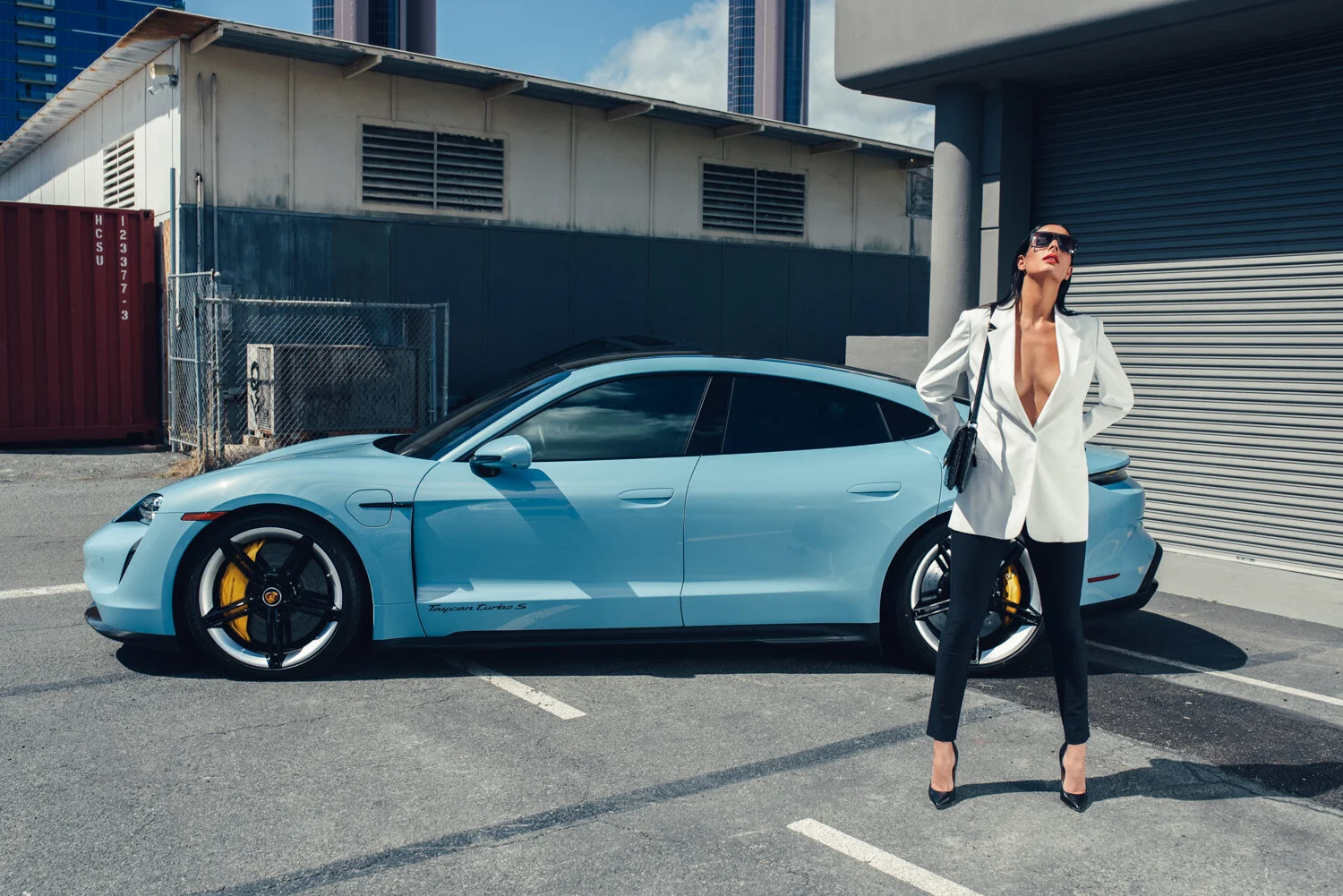 Look_03_Porsche_Taycan_032-ijfkeridgley-web.jpg