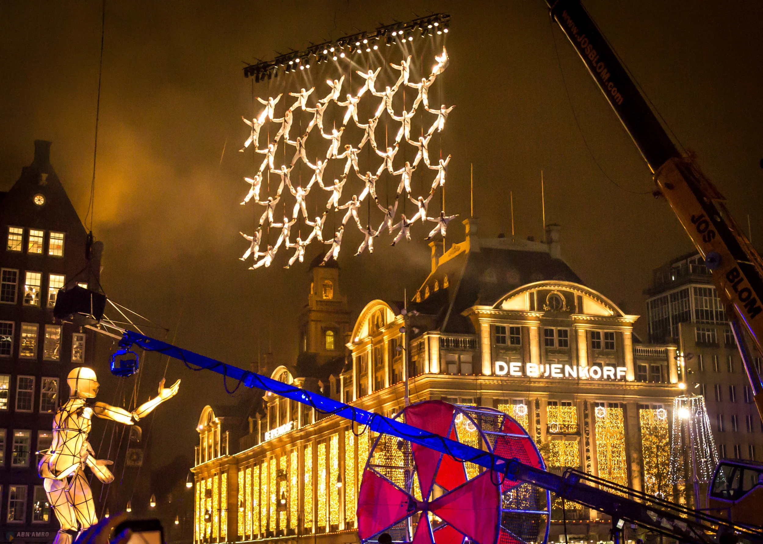 Turn on/off the Lights!