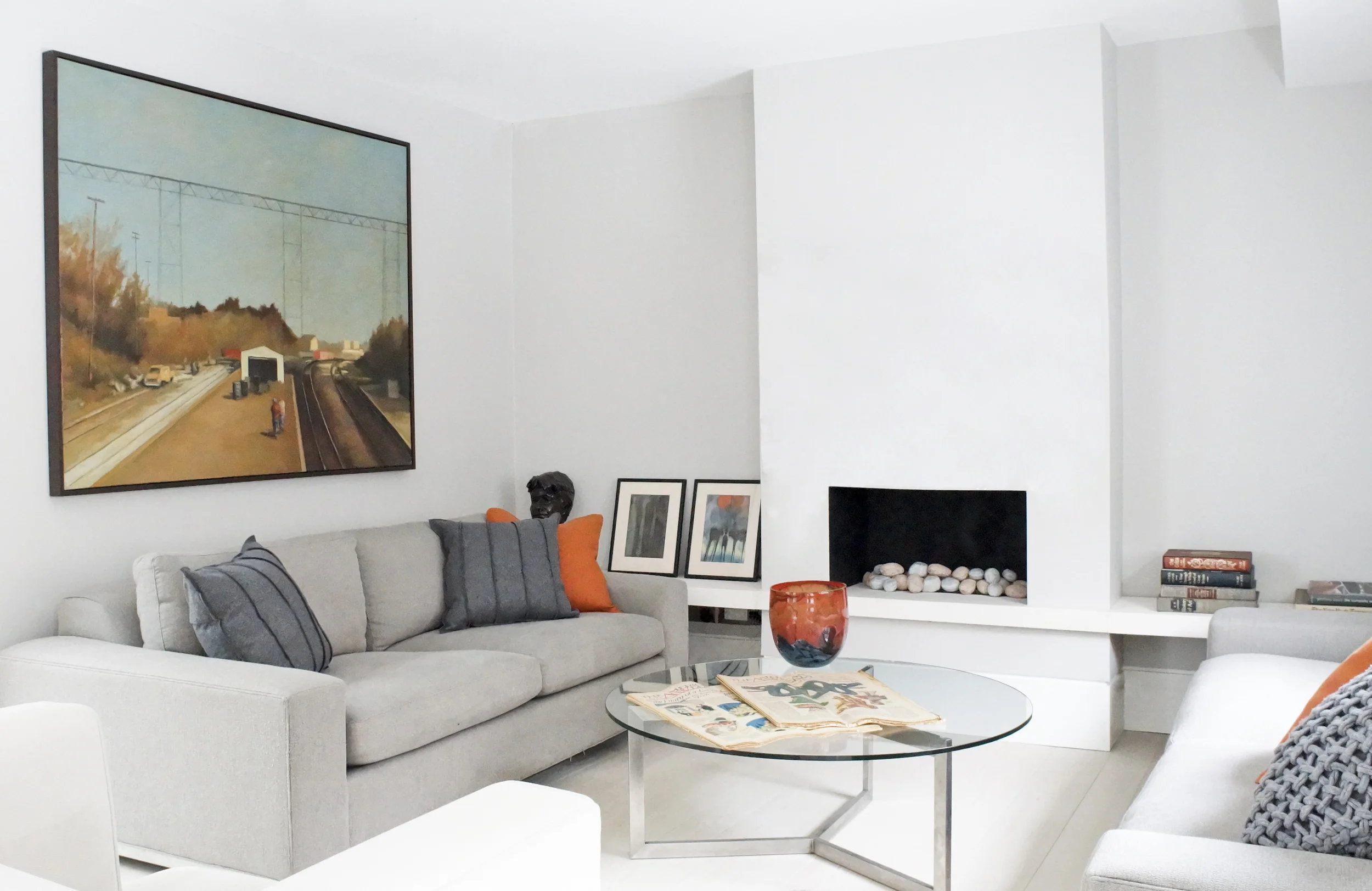 mewhouse lounge.jpg