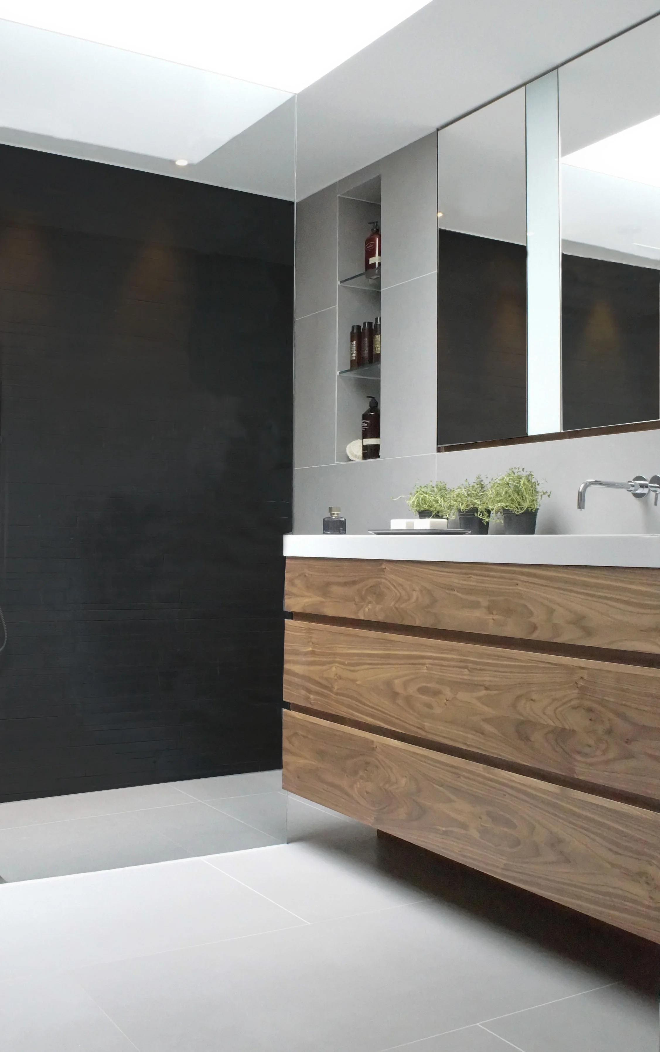 Master Bathroom.jpg